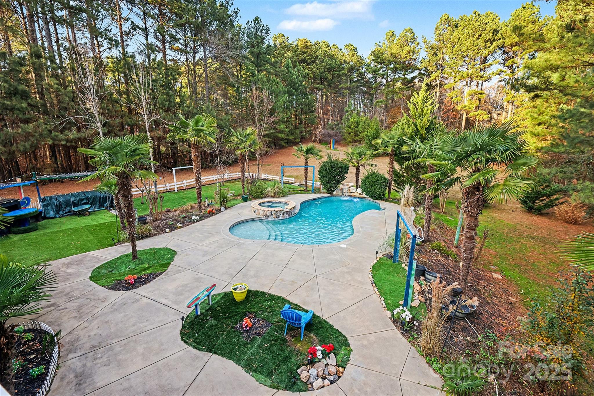 Tioga Pointe - Residential