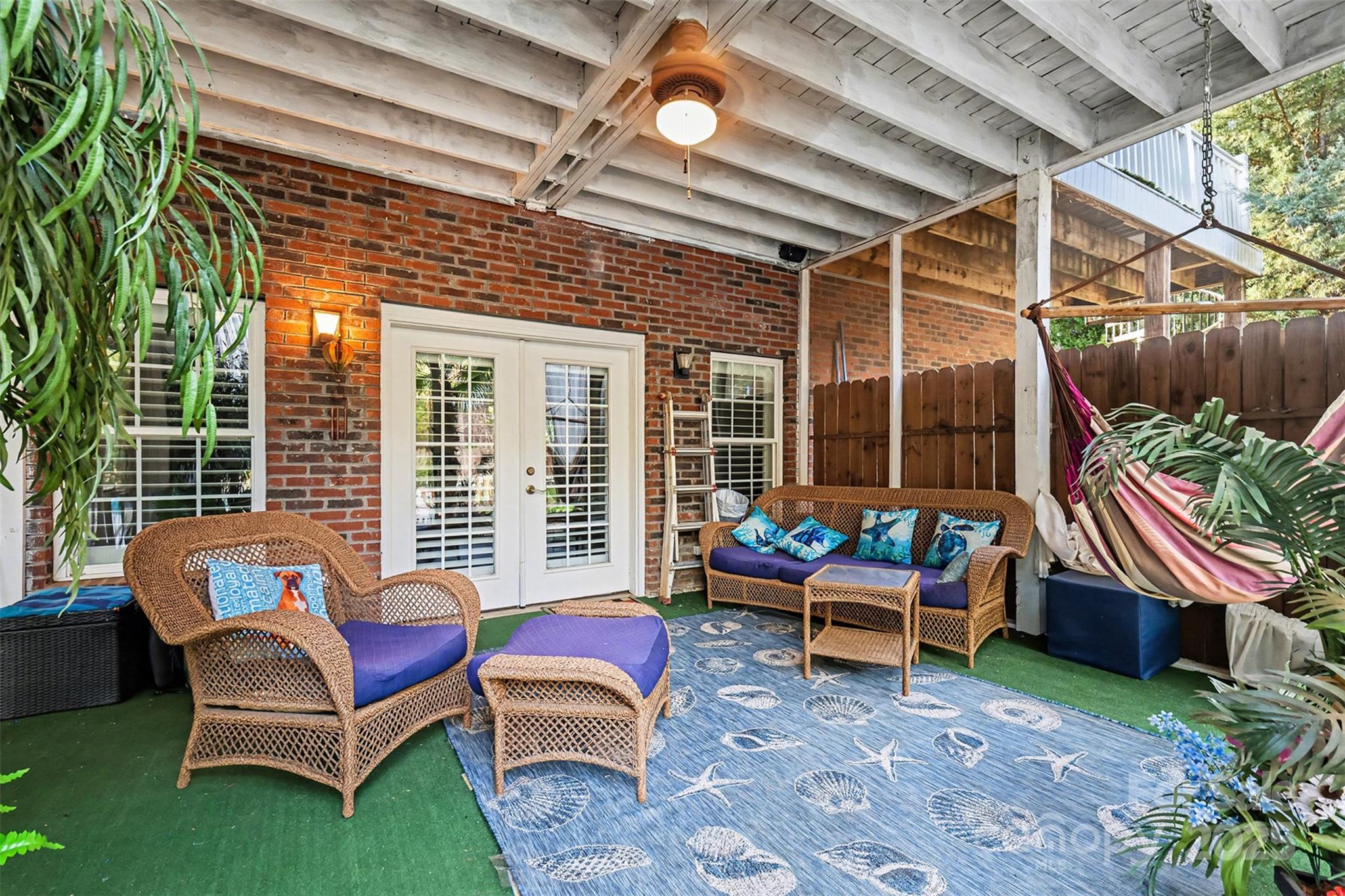 Tioga Pointe - Residential