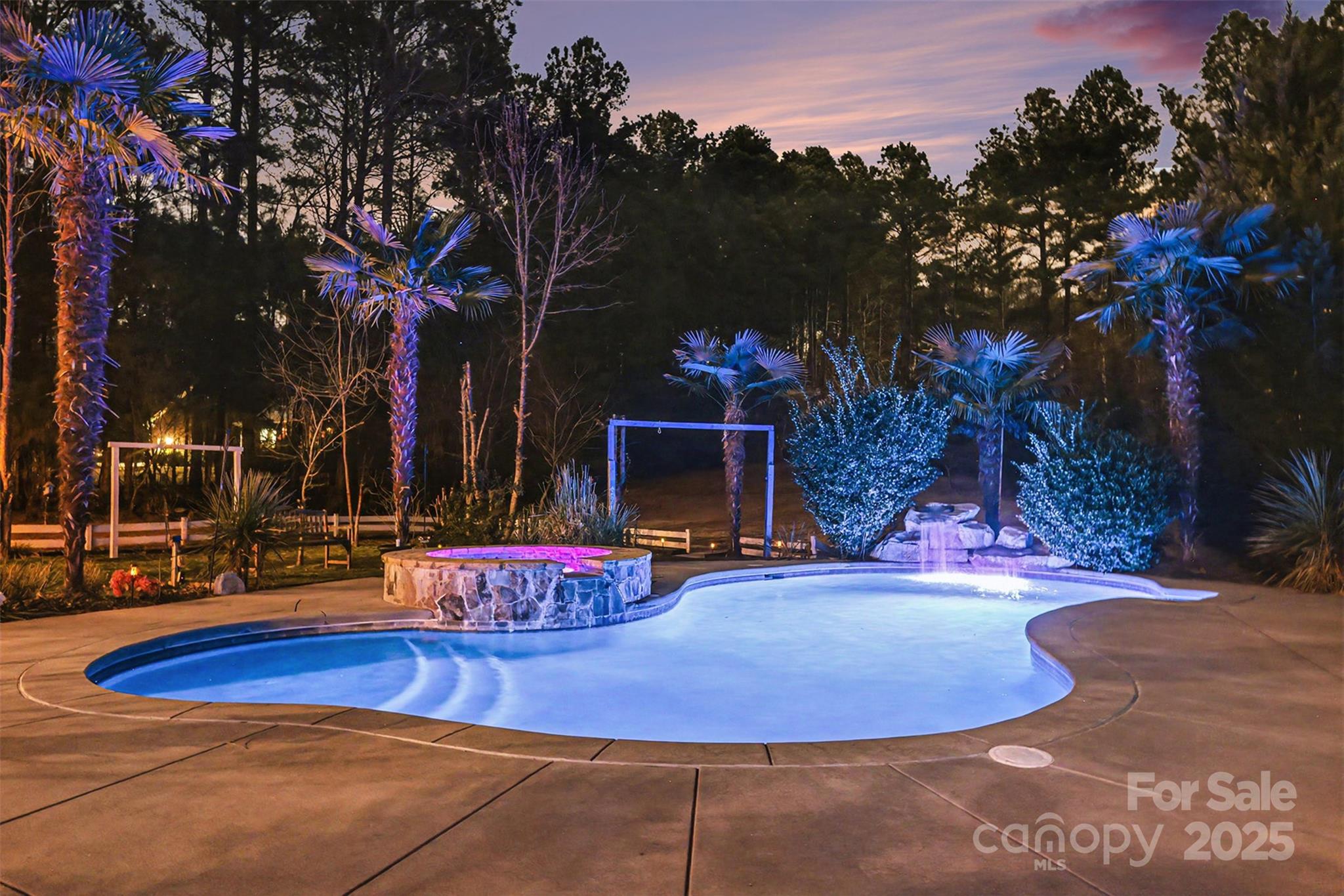 5418 Commodore Place