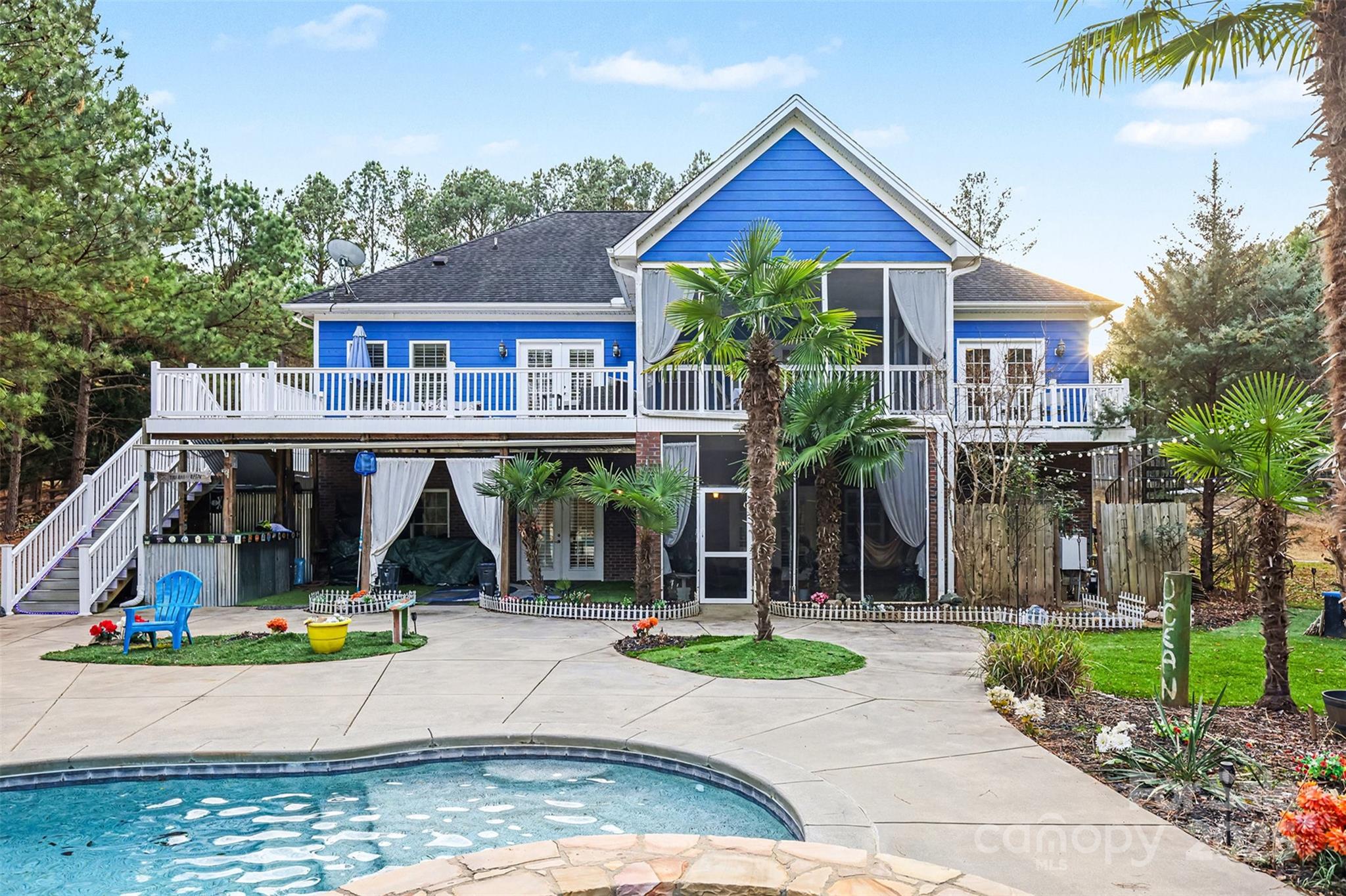 Tioga Pointe - Residential