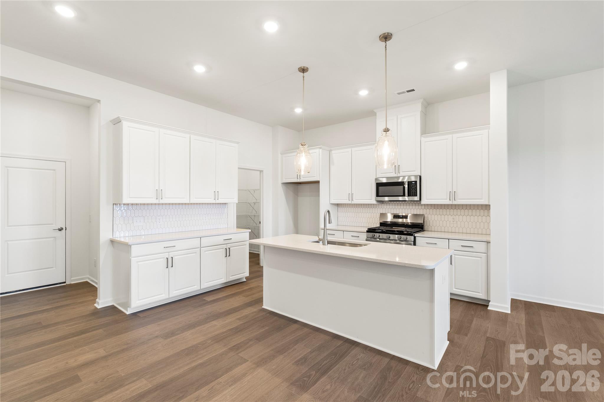 The Ridge at Sugar Creek - Residential