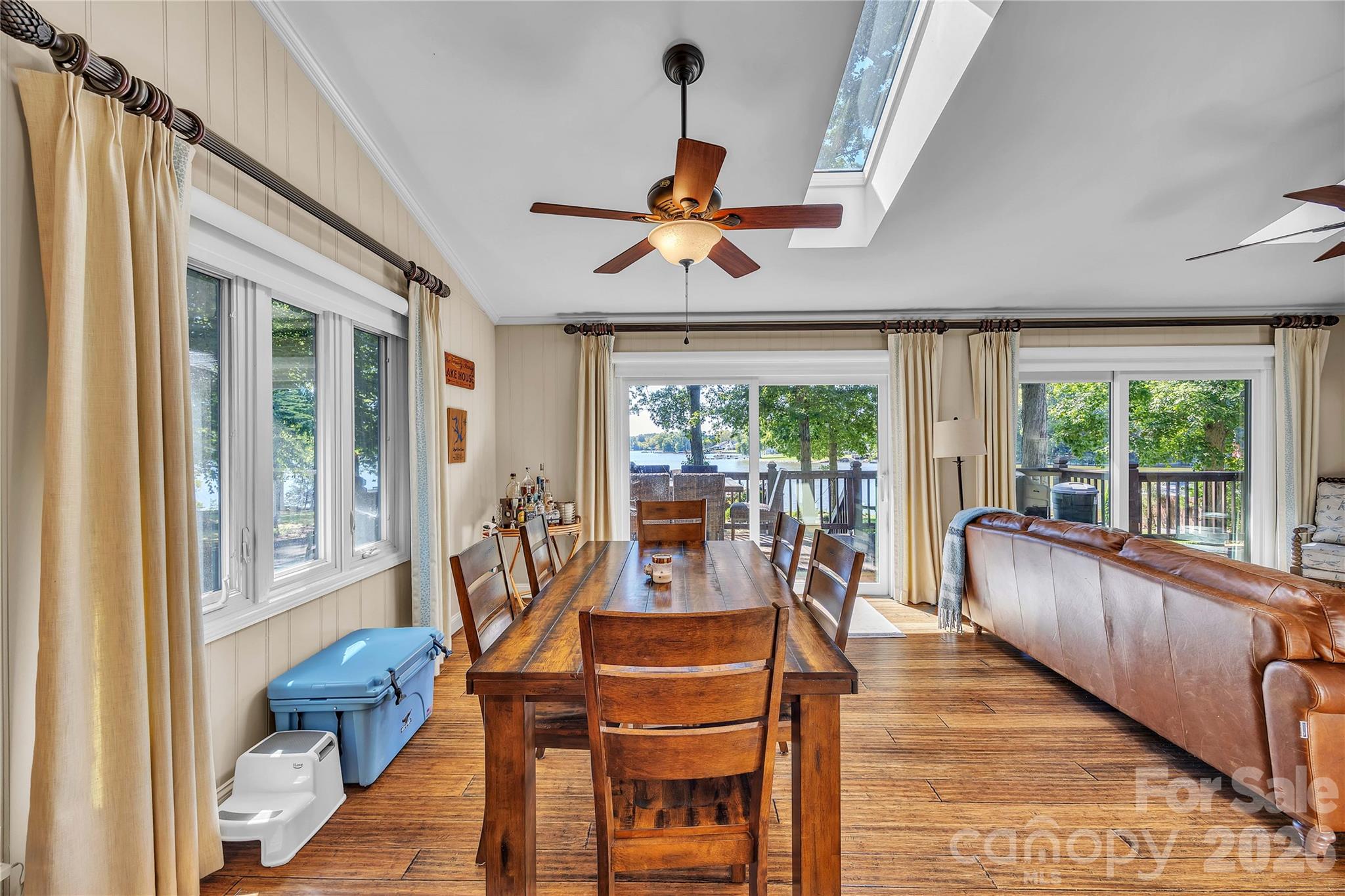 Crane Cove - Residential