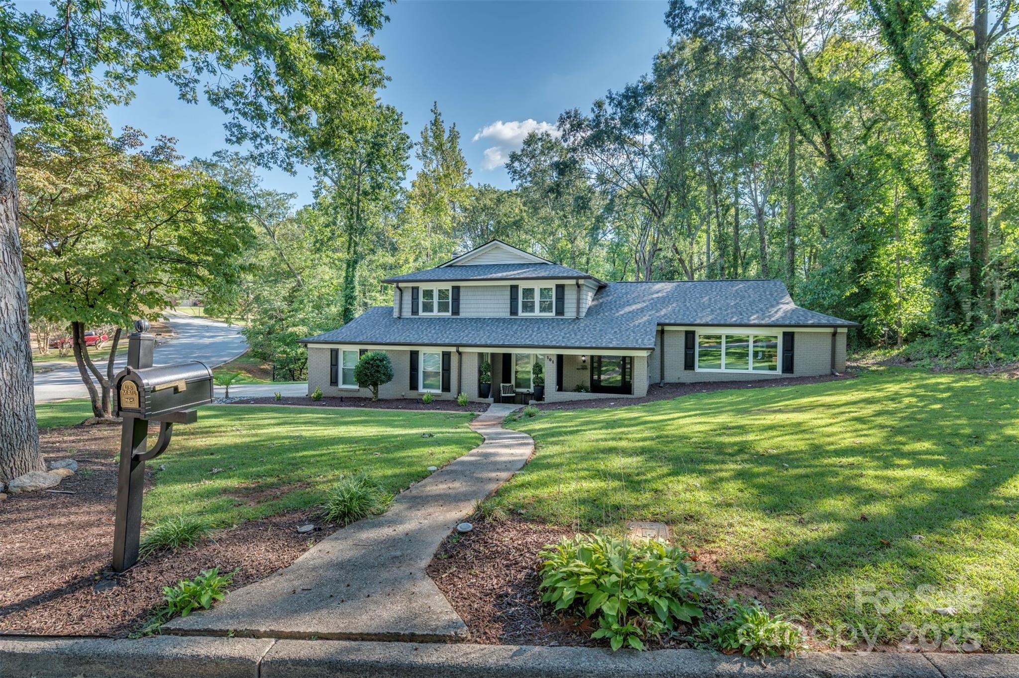 Camelot - Residential