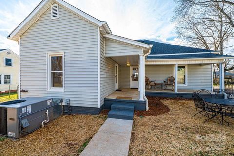 A home in Conover