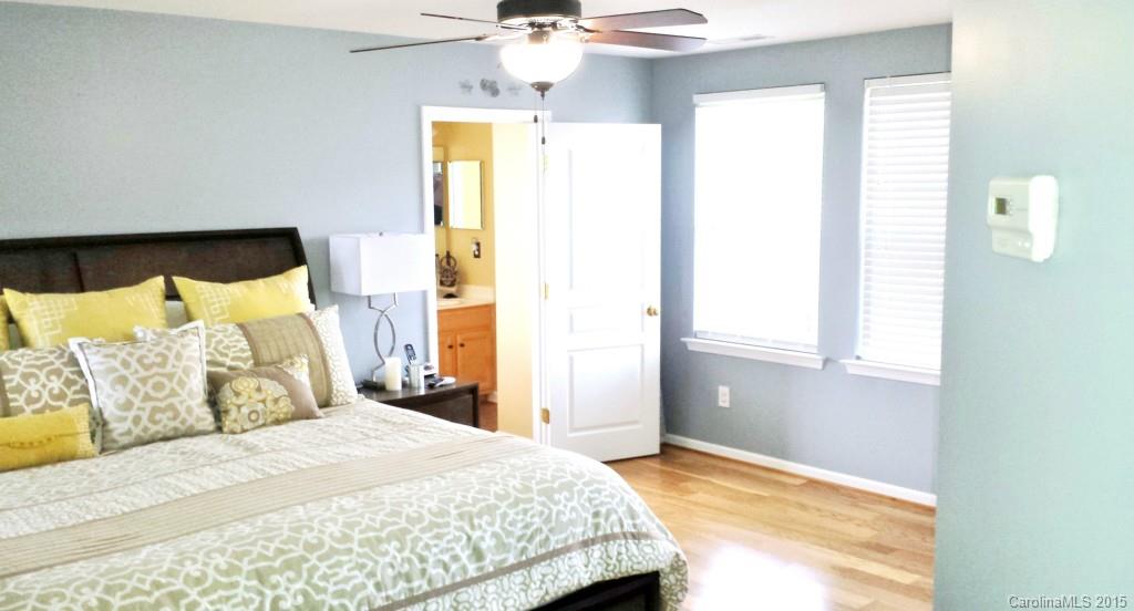 Old Stone Crossing - Residential