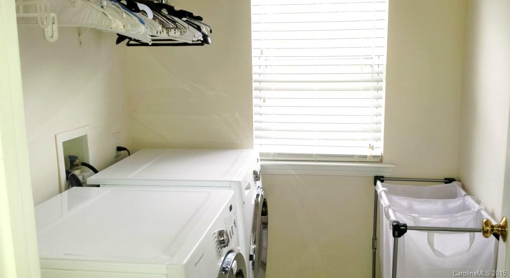 Old Stone Crossing - Residential