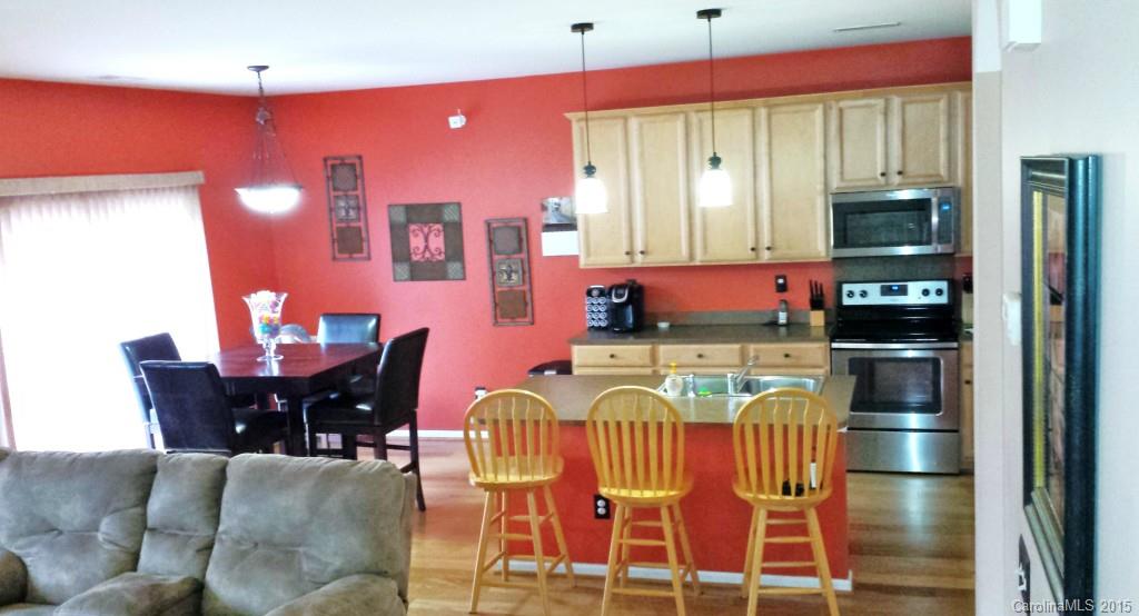 Old Stone Crossing - Residential