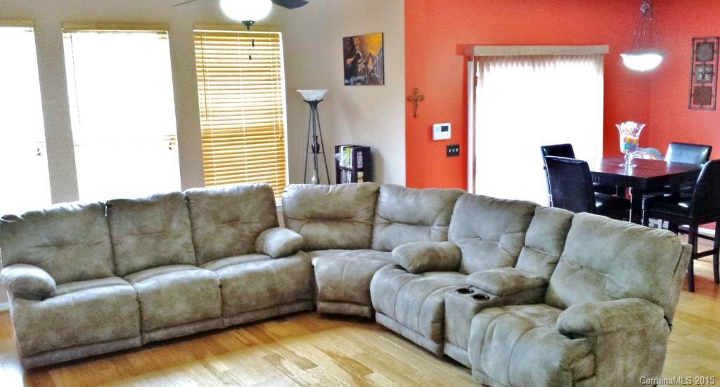 Old Stone Crossing - Residential