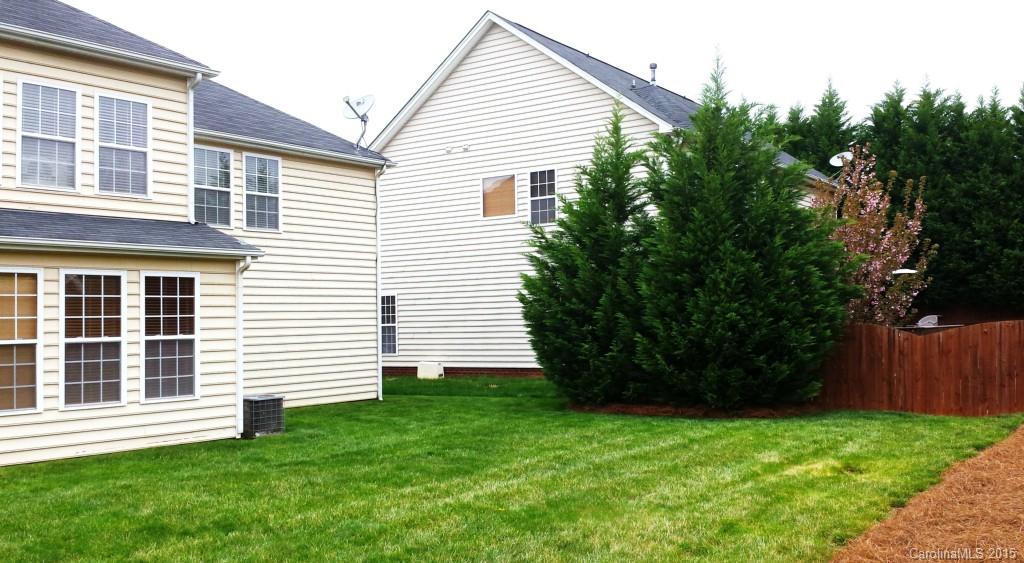 Old Stone Crossing - Residential