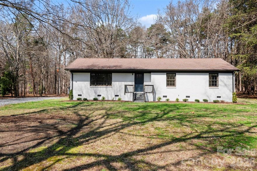 Fully renovated one-story ranch on nearly .78 acres with no HOA! This move-in-ready home features a beautifully remodeled interior with modern finishes throughout. The bright kitchen includes white shaker cabinets, quartz countertops, stainless steel appliances, and a stylish tile backsplash—perfect for everyday living and entertaining.
Both bathrooms have been tastefully updated with new vanities and tile flooring. The entire home features brand-new luxury vinyl plank flooring along with fresh interior and exterior paint for a clean, modern feel.
Situated on a spacious .78-acre lot, this property offers plenty of room to enjoy outdoor living. Relax on the back deck overlooking the yard or take advantage of the detached storage building—ideal for hobbies, tools, or extra storage. Enjoy the convenience of a fully updated, move-in-ready ranch with modern finishes, a large lot, and no HOA. This property offers the charm and privacy of country living while being conveniently located close to dining, grocery stores, the lake, and outdoor recreation