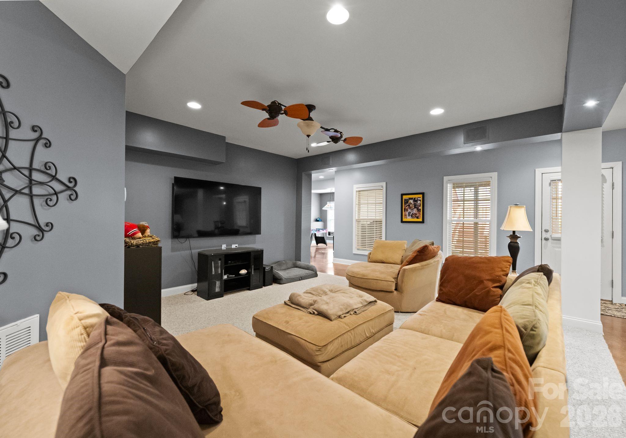 Pecan Hills - Residential