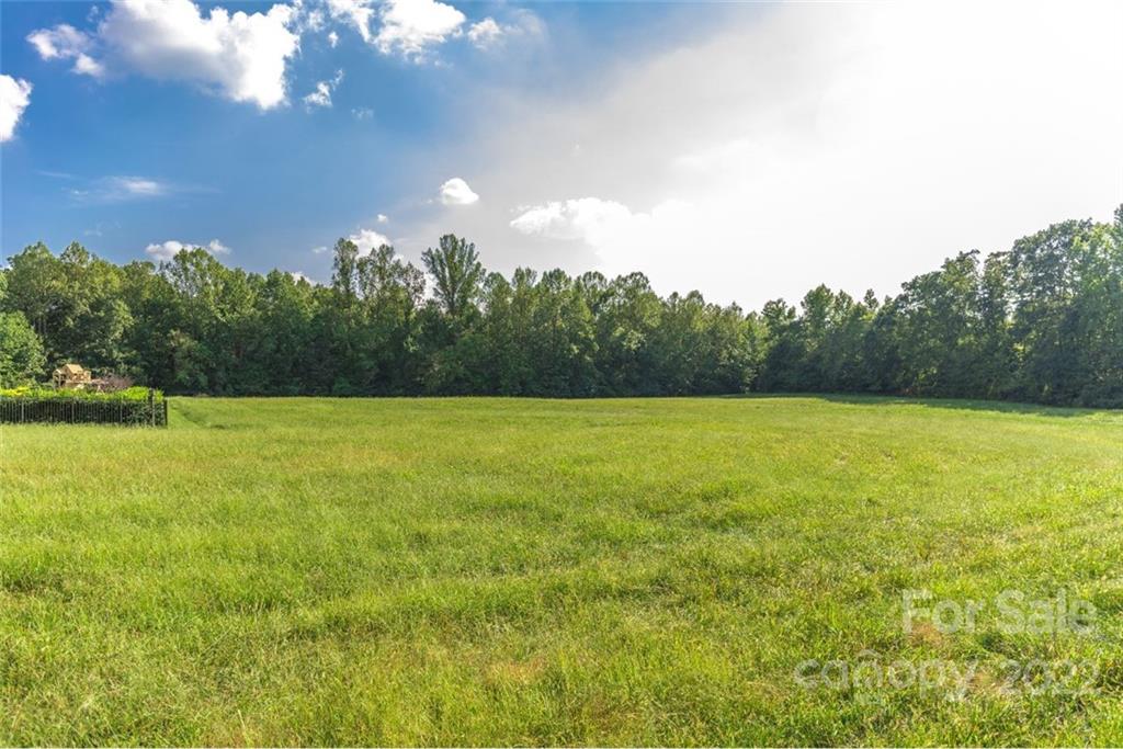 New Salem Estates - Land