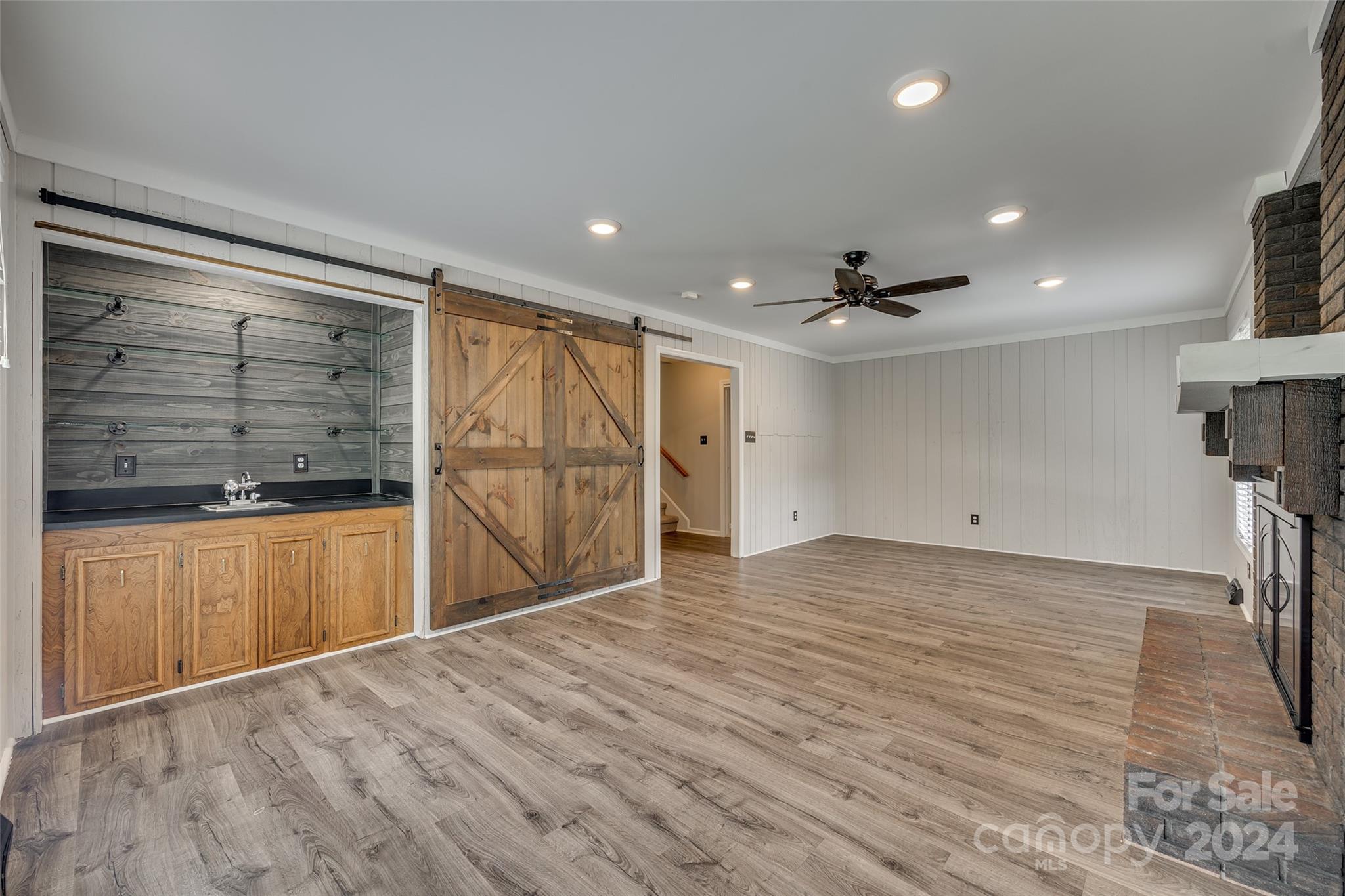 Meadow Lakes - Residential