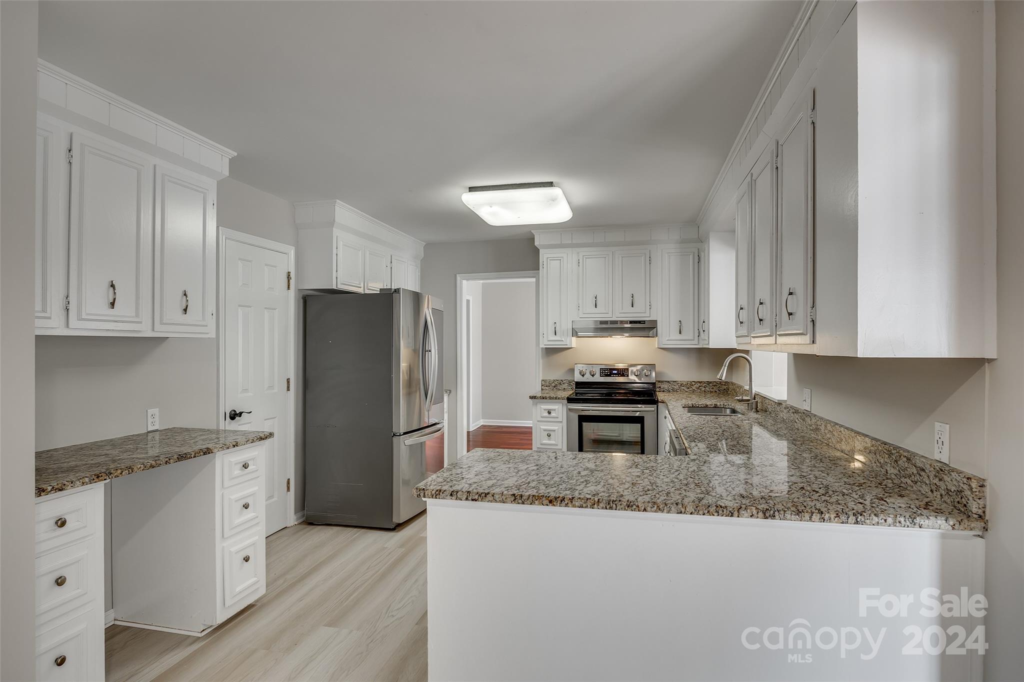 Meadow Lakes - Residential