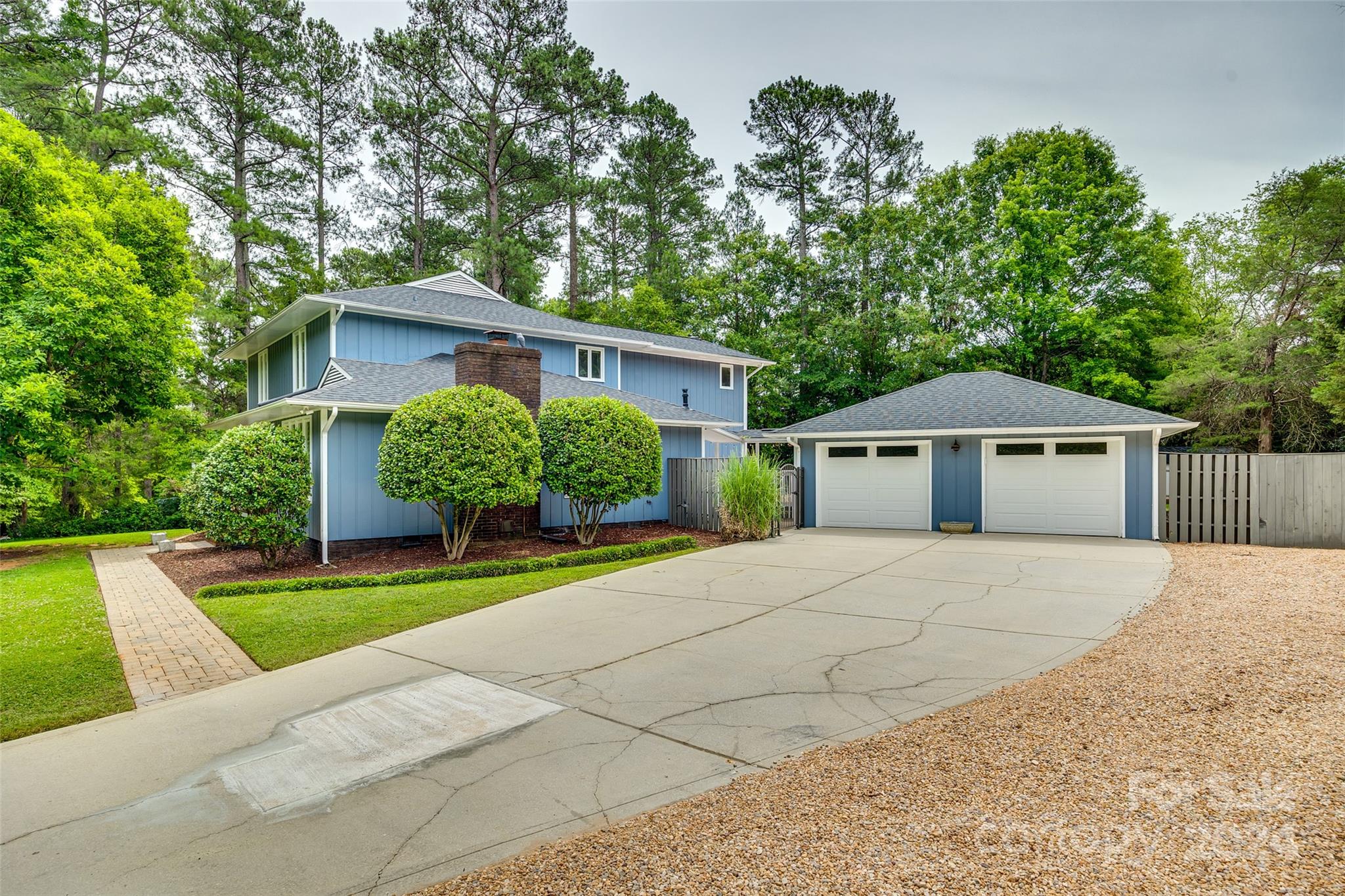 Meadow Lakes - Residential