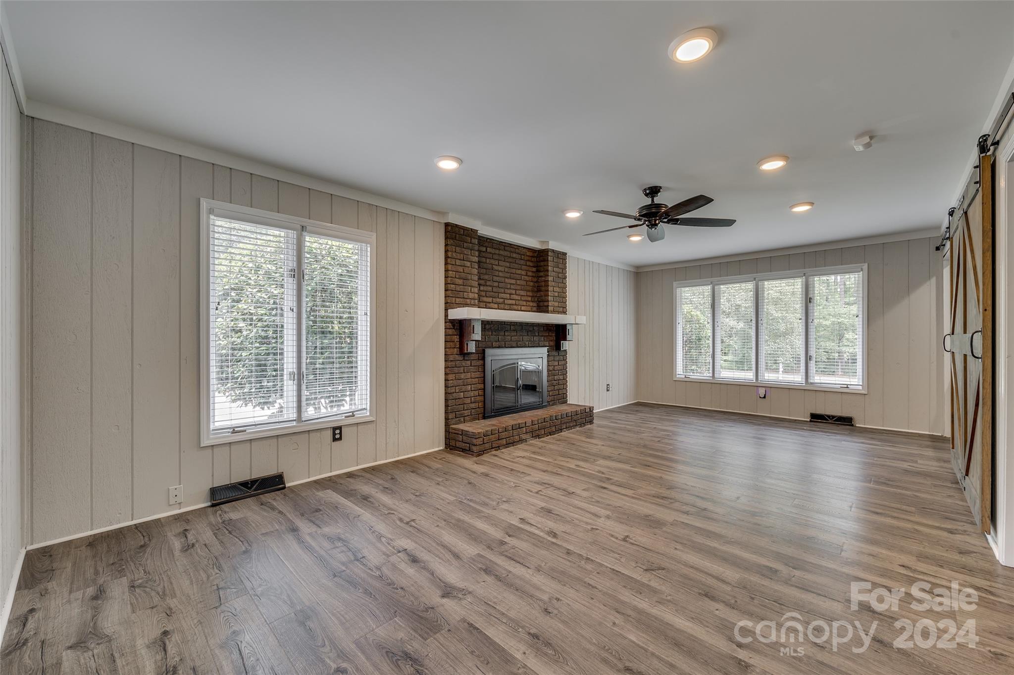 Meadow Lakes - Residential