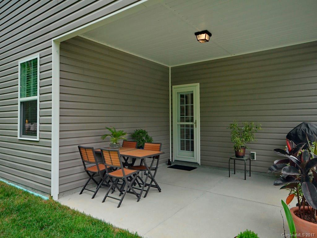 Wolf Chase - Residential