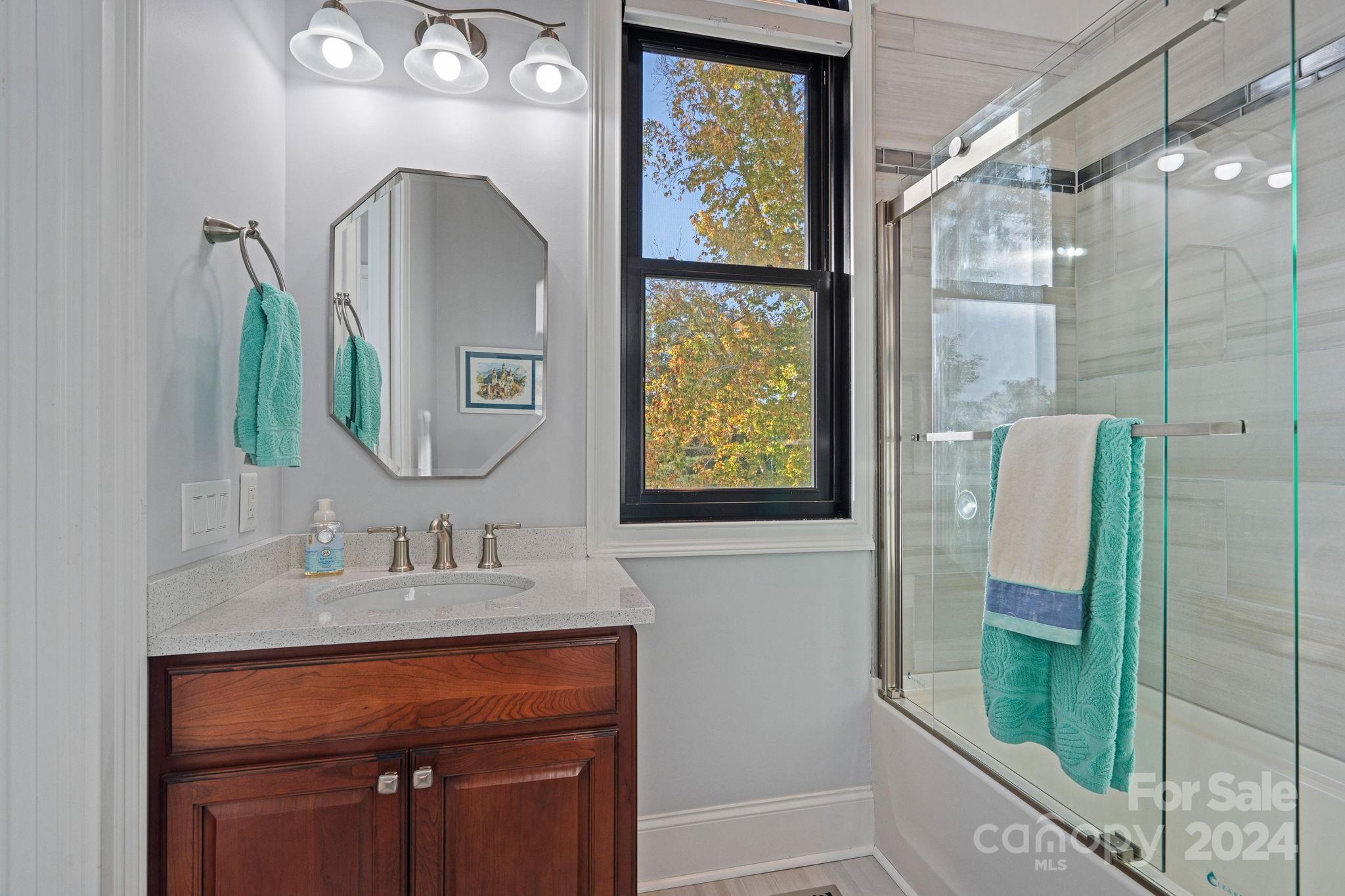 River Lake - Residential