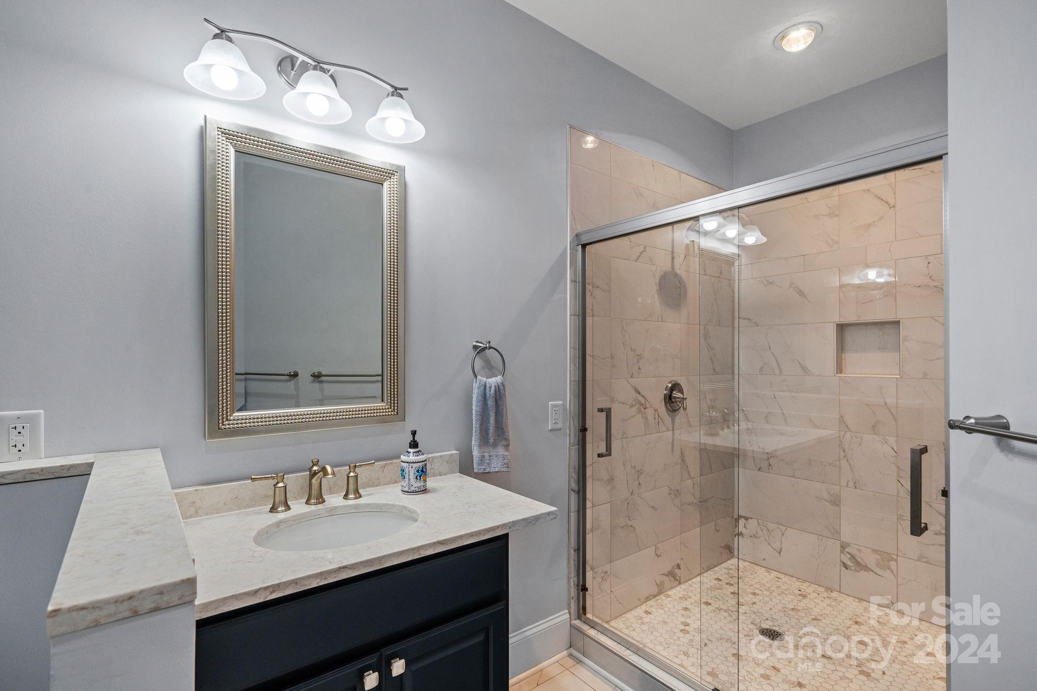 River Lake - Residential