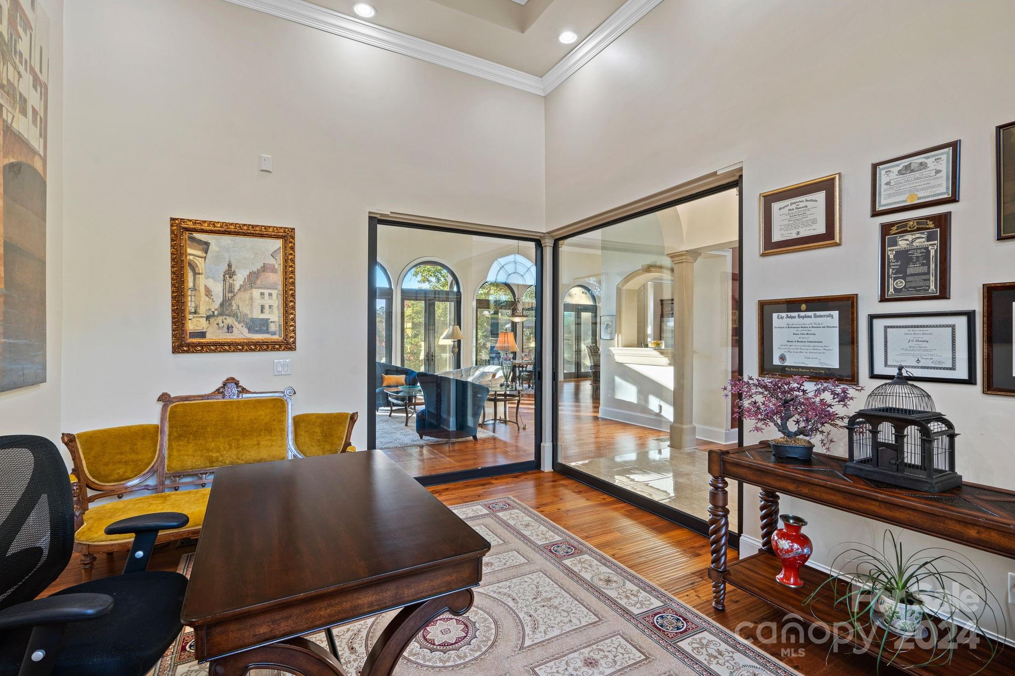 River Lake - Residential