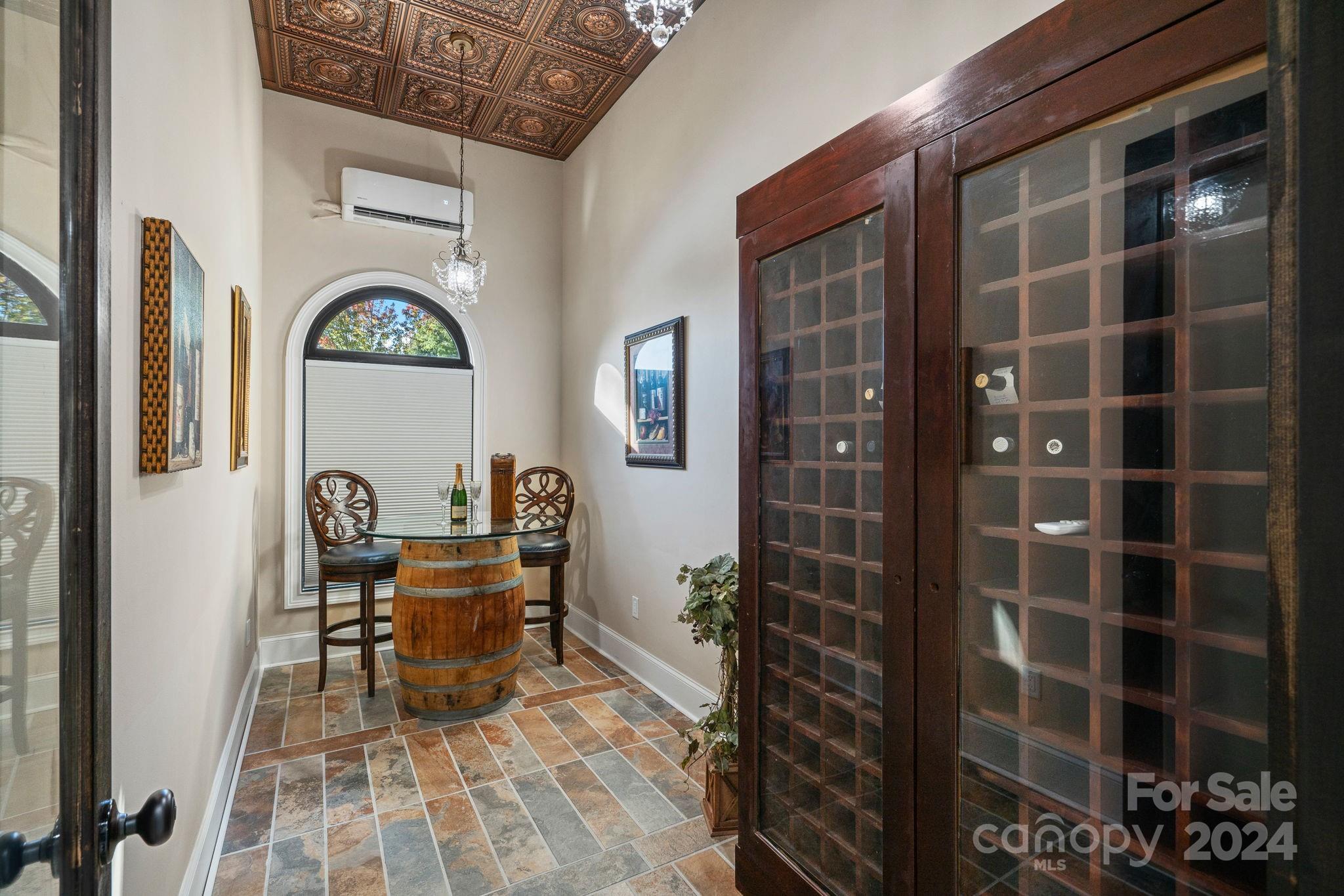 River Lake - Residential