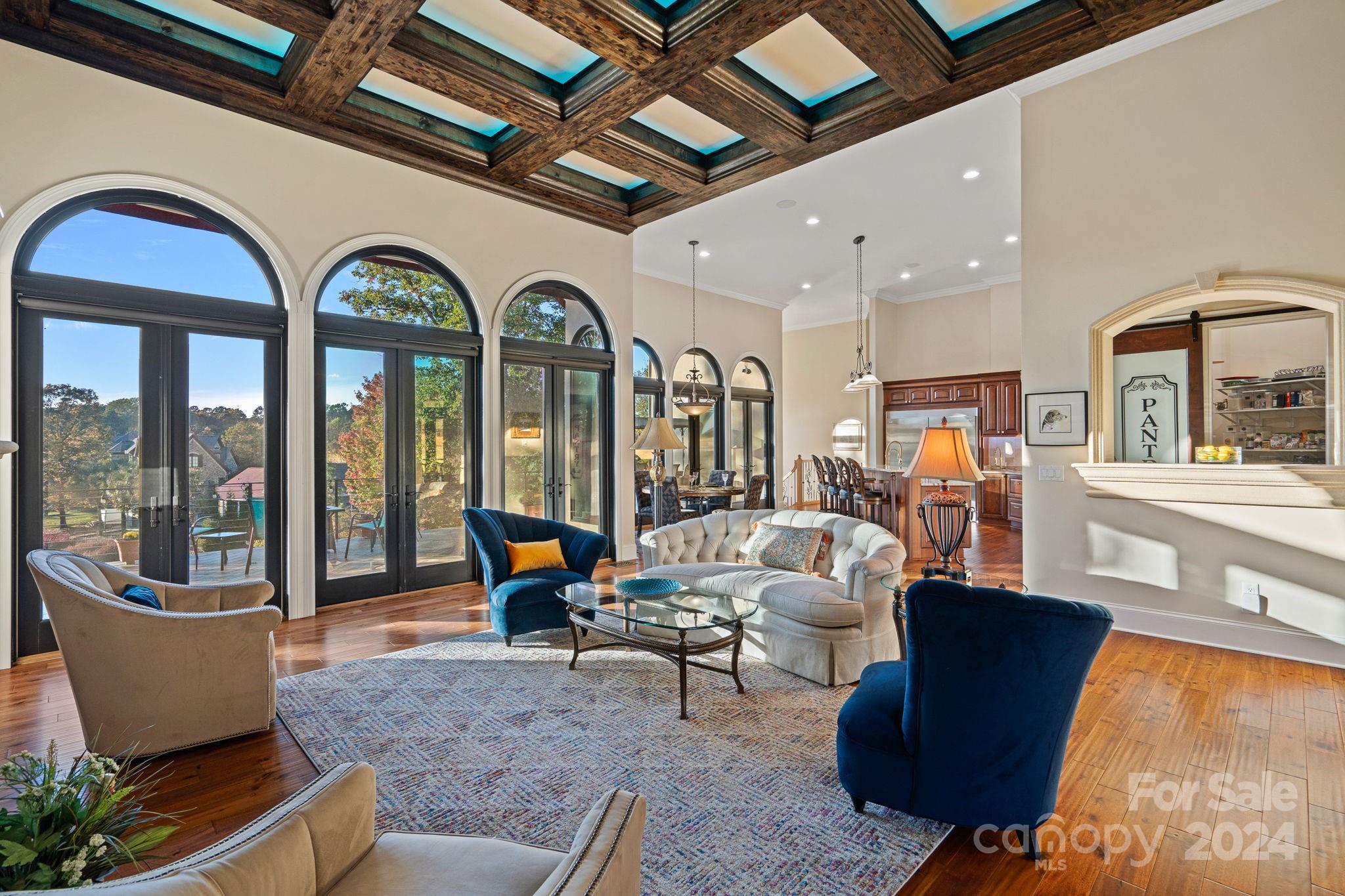 River Lake - Residential