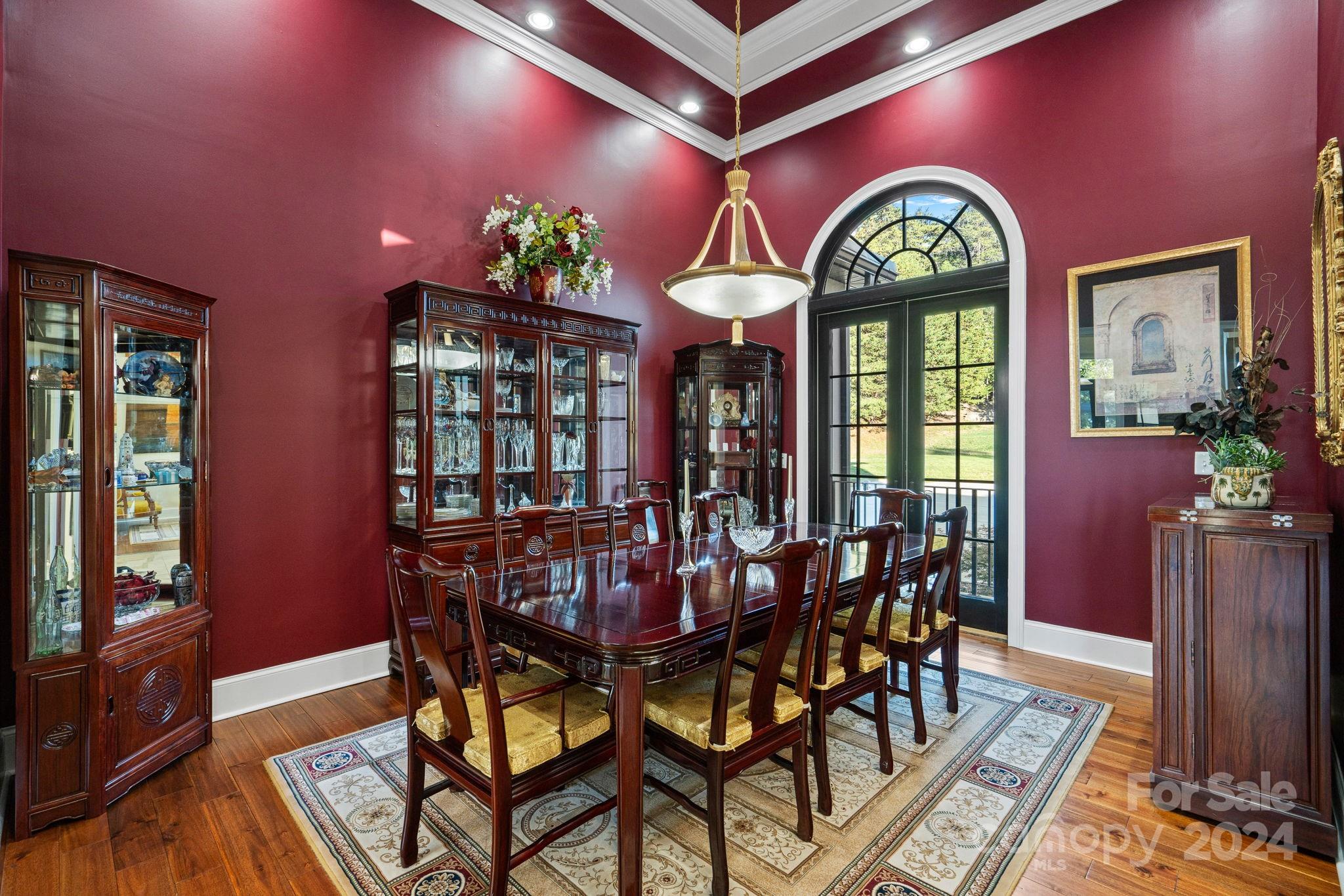 River Lake - Residential