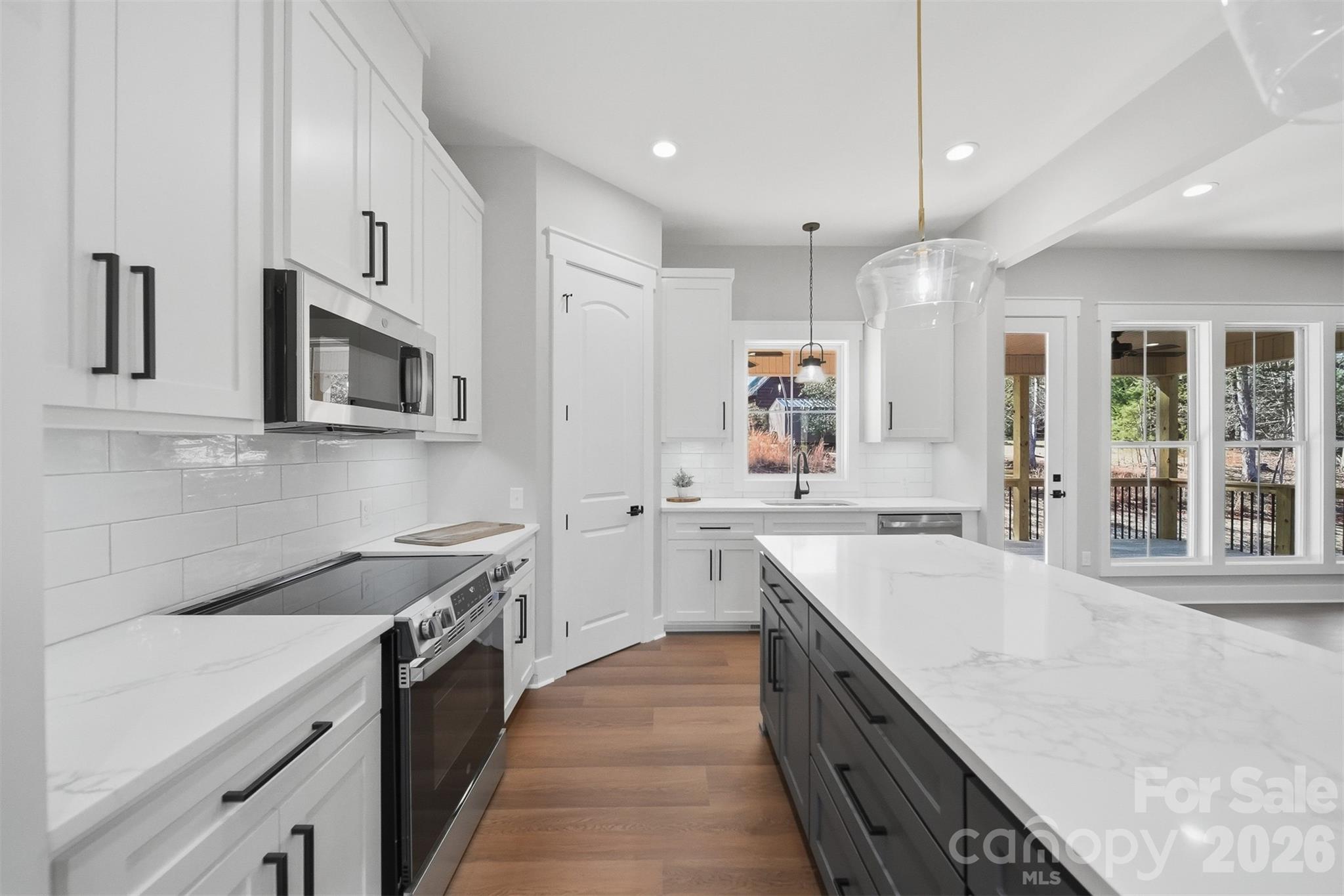 Hayes Mill Landing - Residential