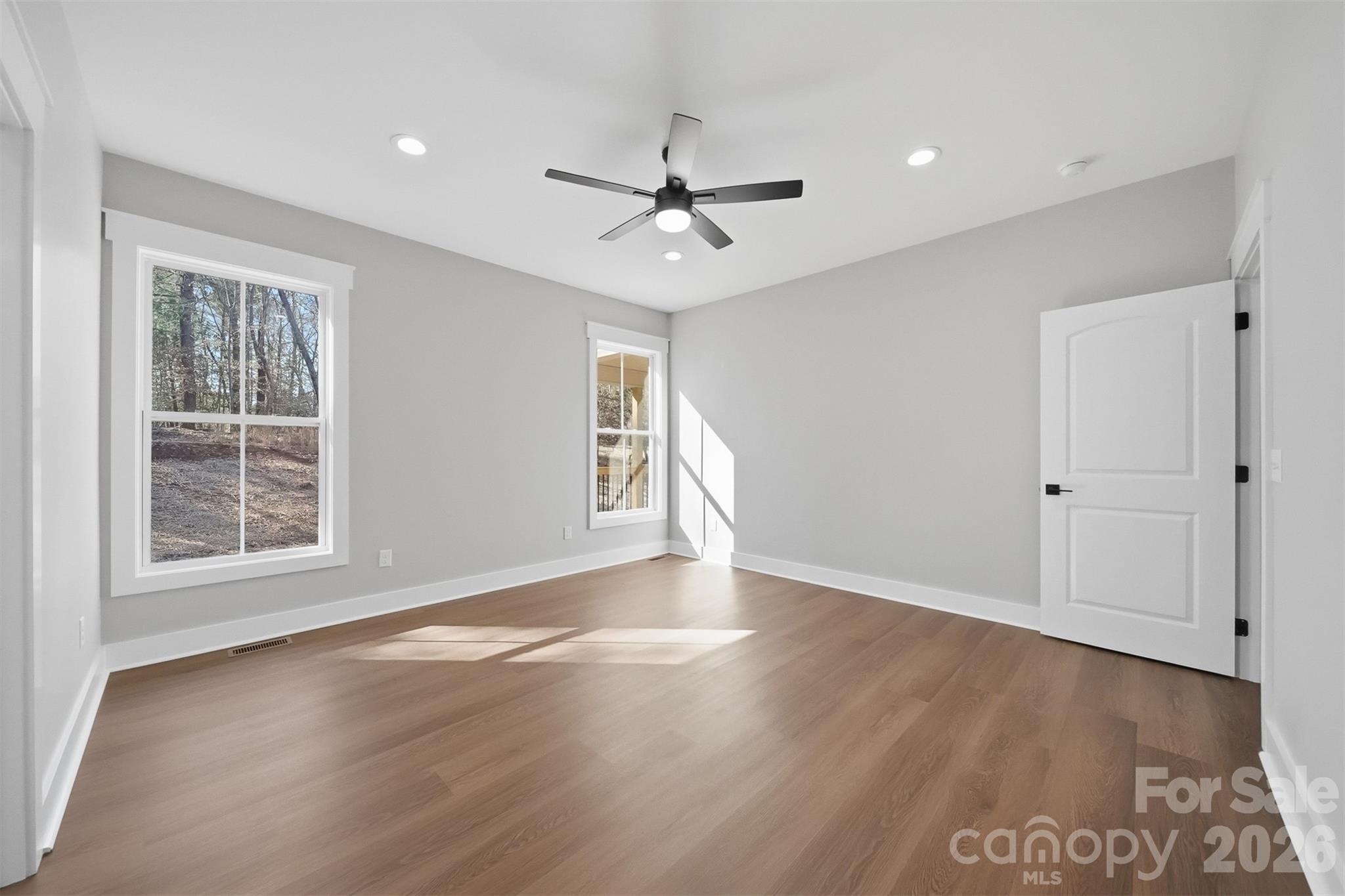 Hayes Mill Landing - Residential