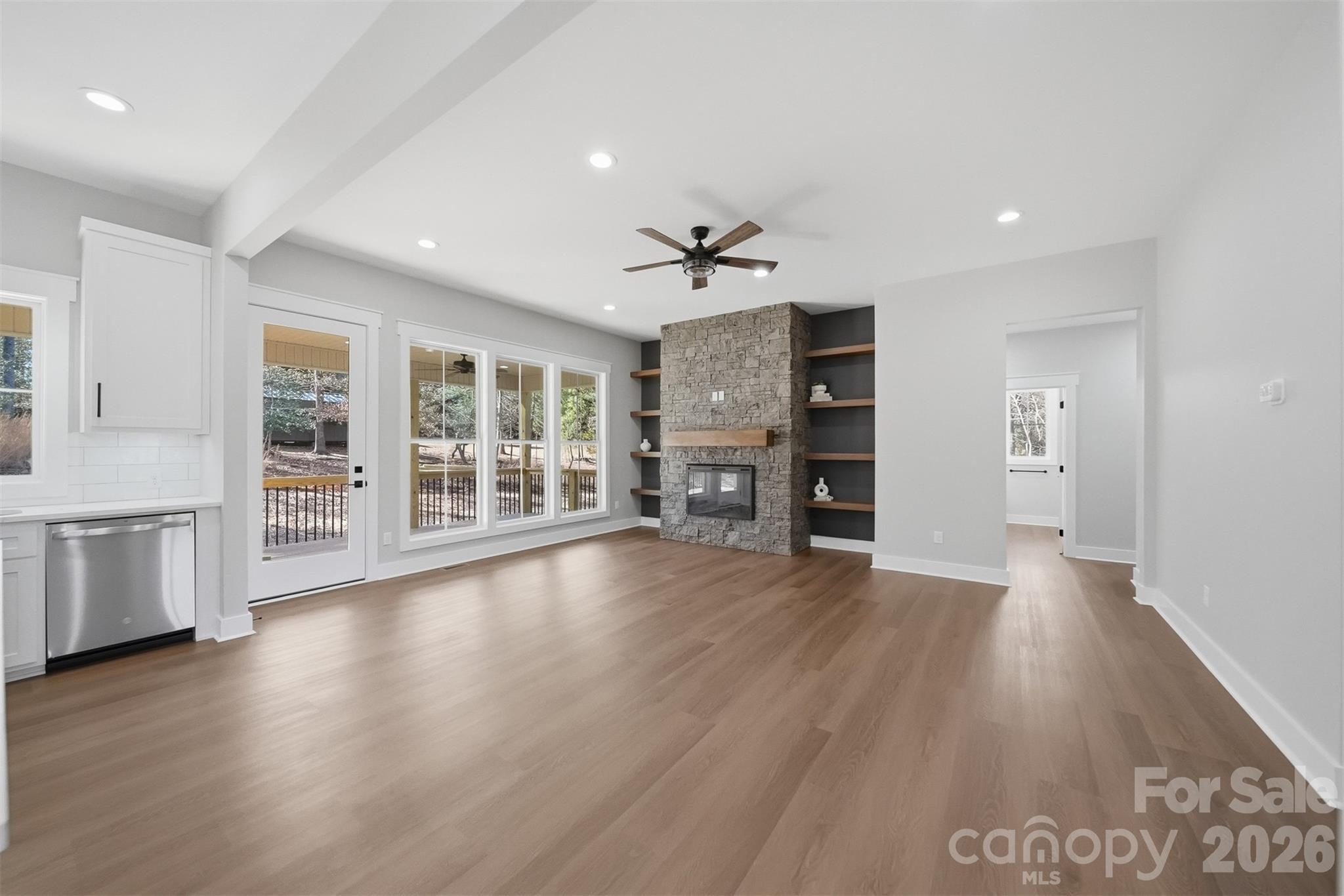 Hayes Mill Landing - Residential