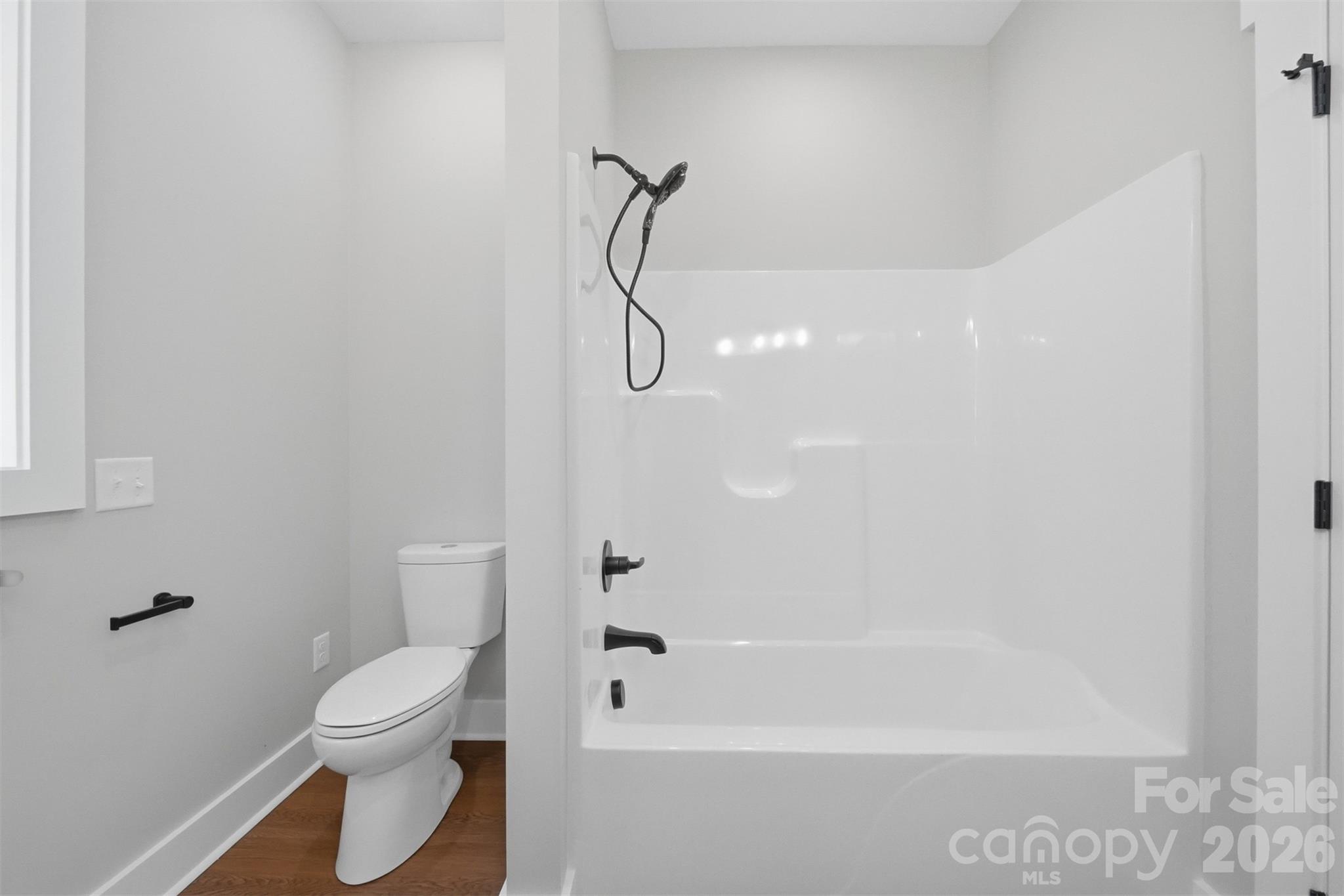 Hayes Mill Landing - Residential