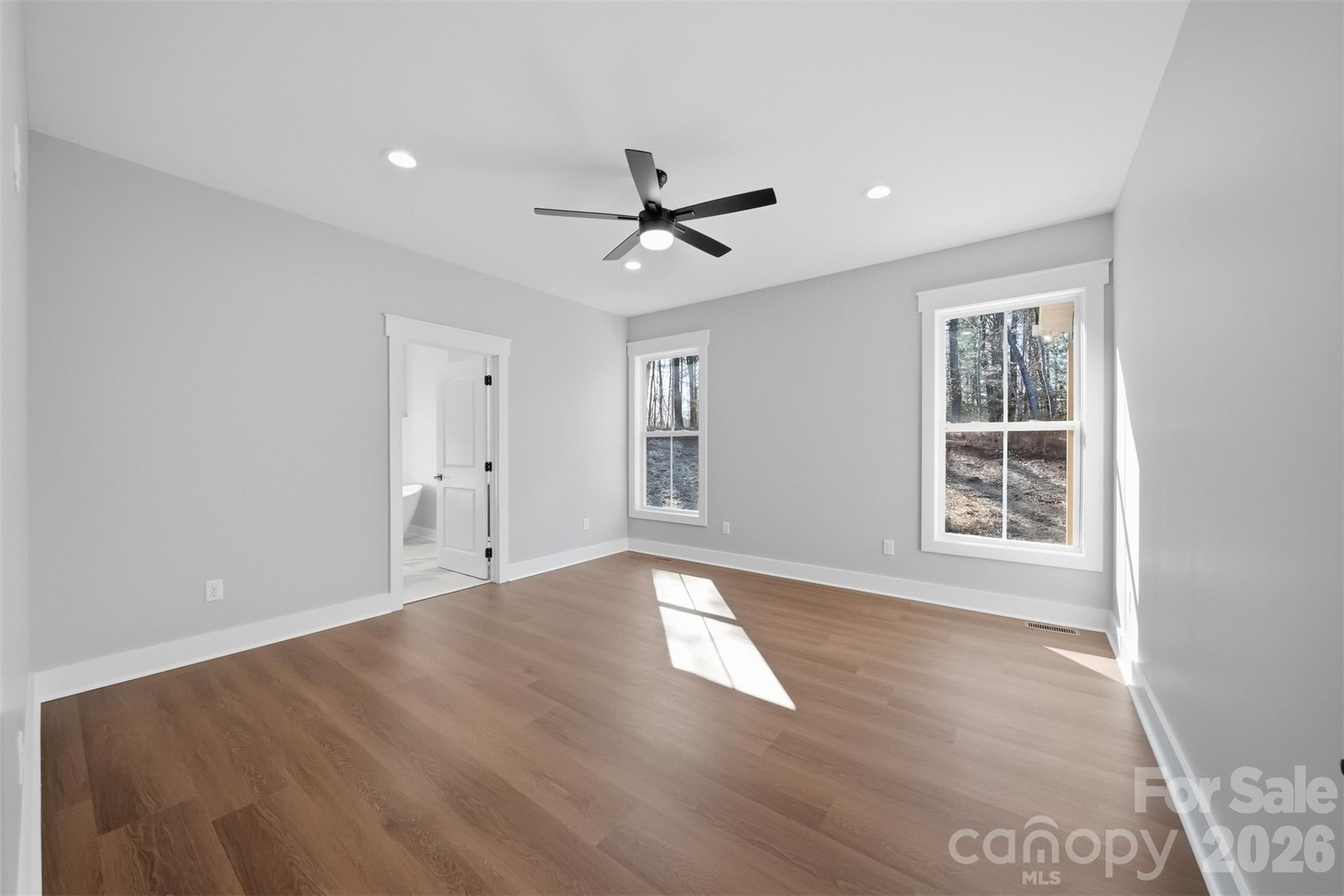 Hayes Mill Landing - Residential