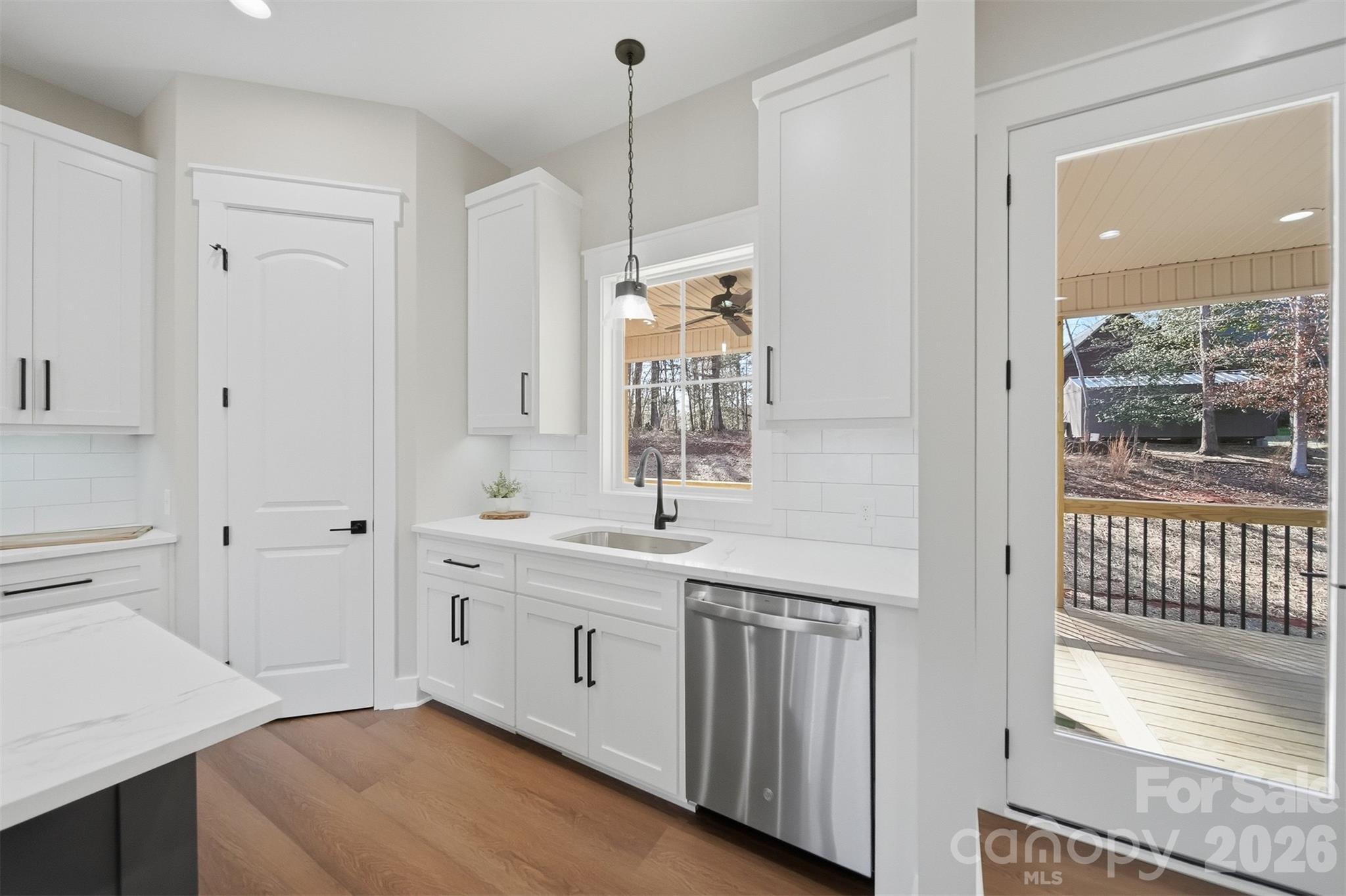 Hayes Mill Landing - Residential