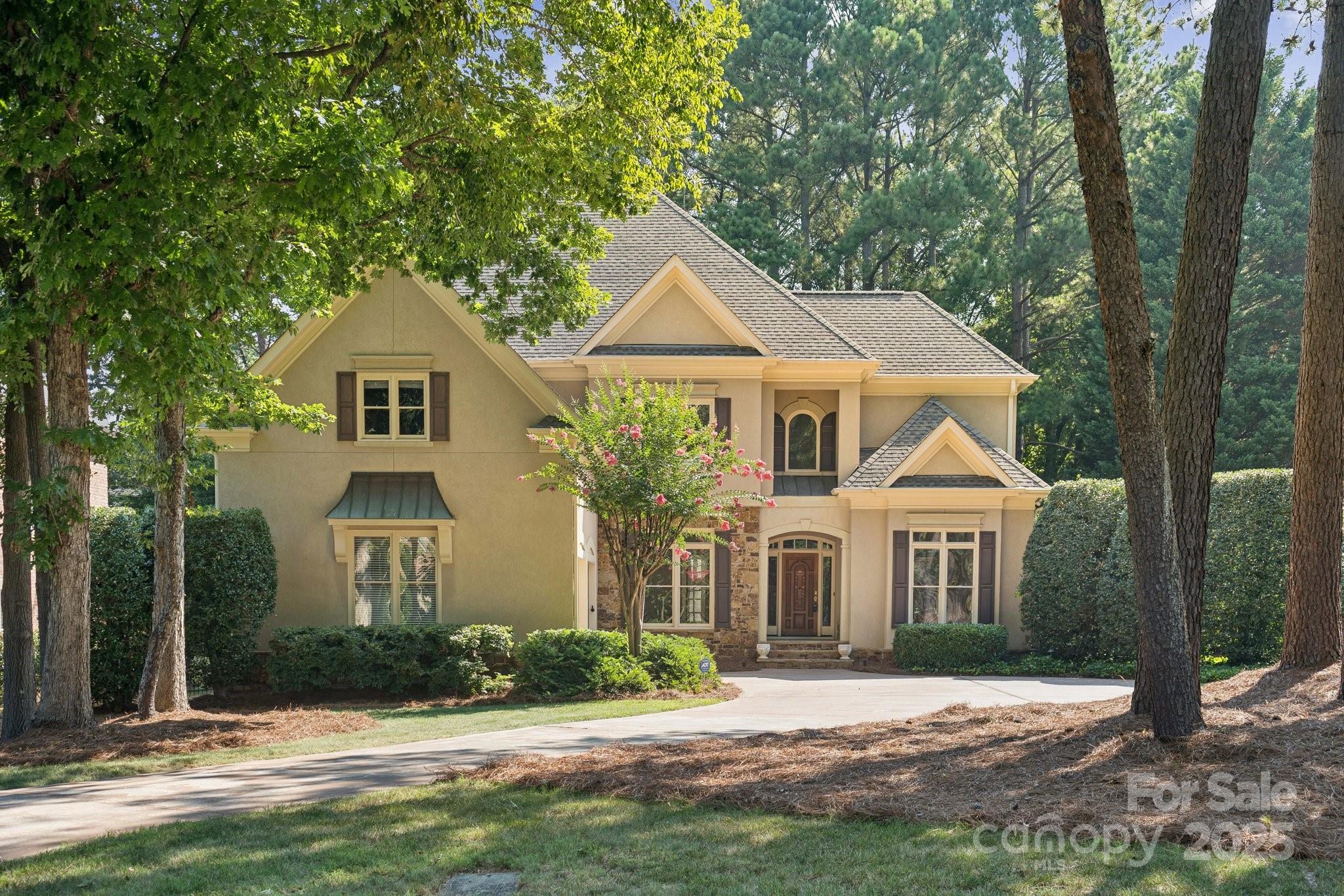 18802 Pentwater Court