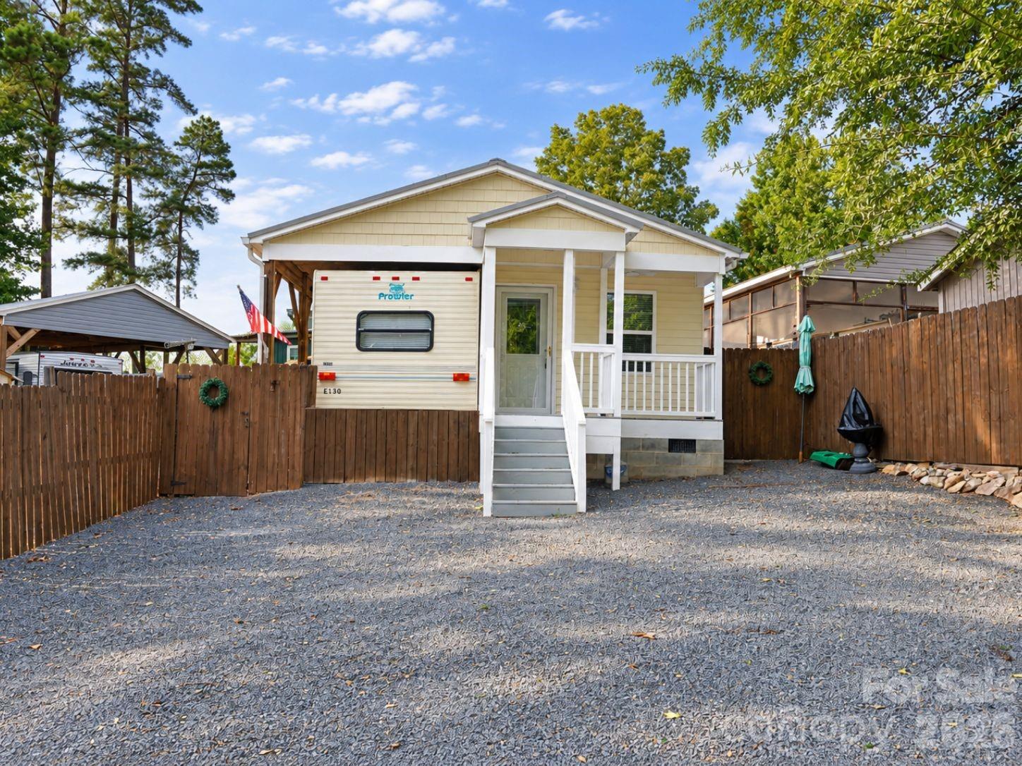 309 Lake Tillery Trail E130