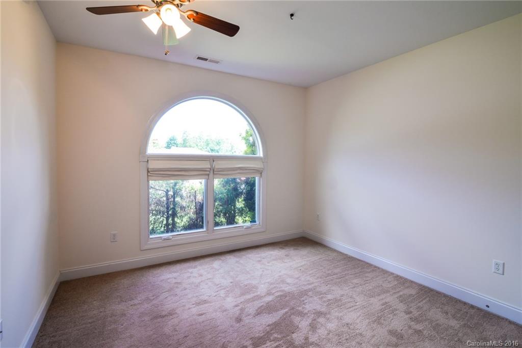 Bonito Ocaso in Crowell Farms - Residential