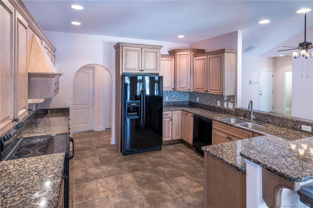 Bonito Ocaso in Crowell Farms - Residential