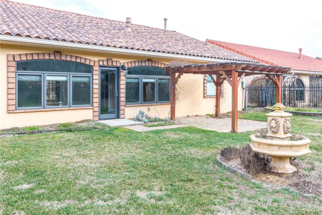 Bonito Ocaso in Crowell Farms - Residential