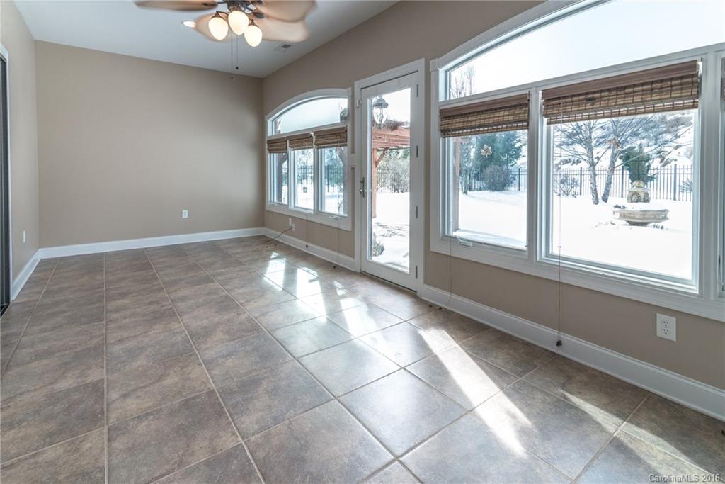 Bonito Ocaso in Crowell Farms - Residential