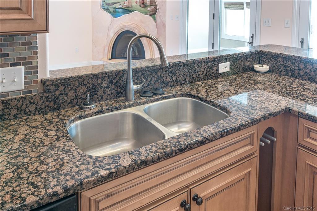 Bonito Ocaso in Crowell Farms - Residential