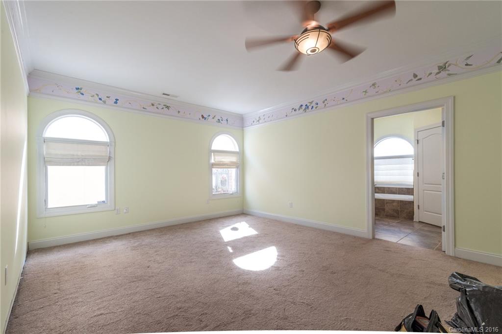 Bonito Ocaso in Crowell Farms - Residential