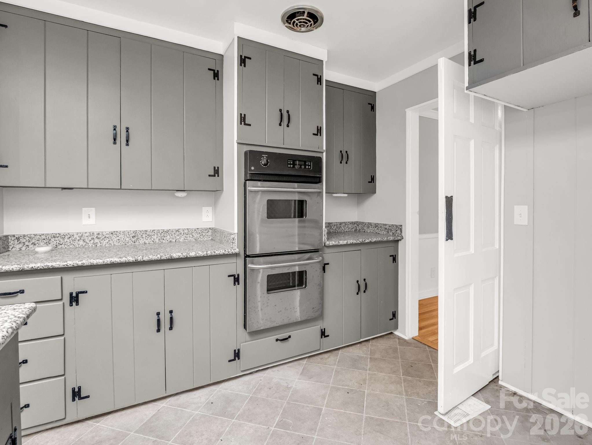 Mountain Shadows - Residential