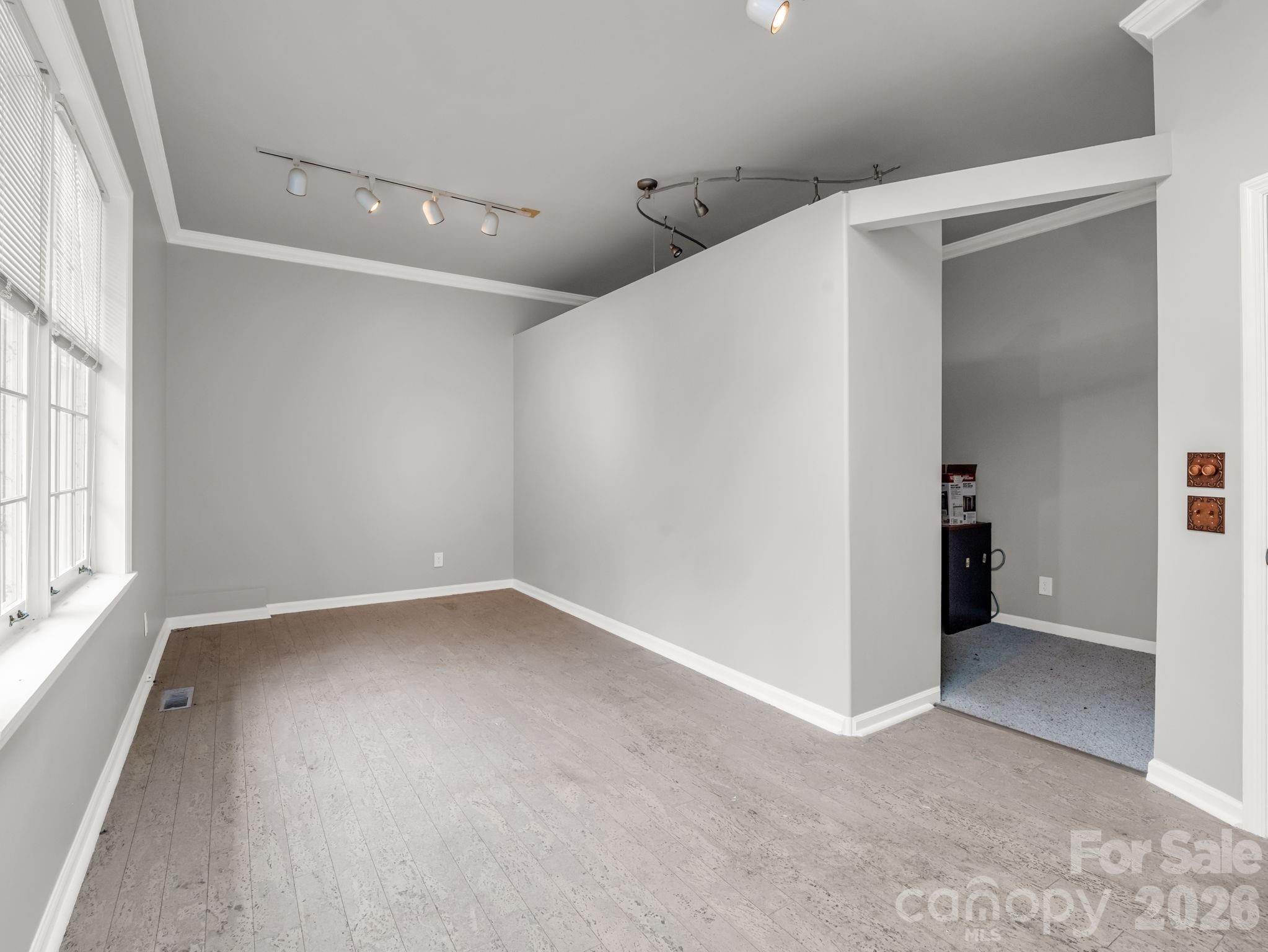 Mountain Shadows - Residential