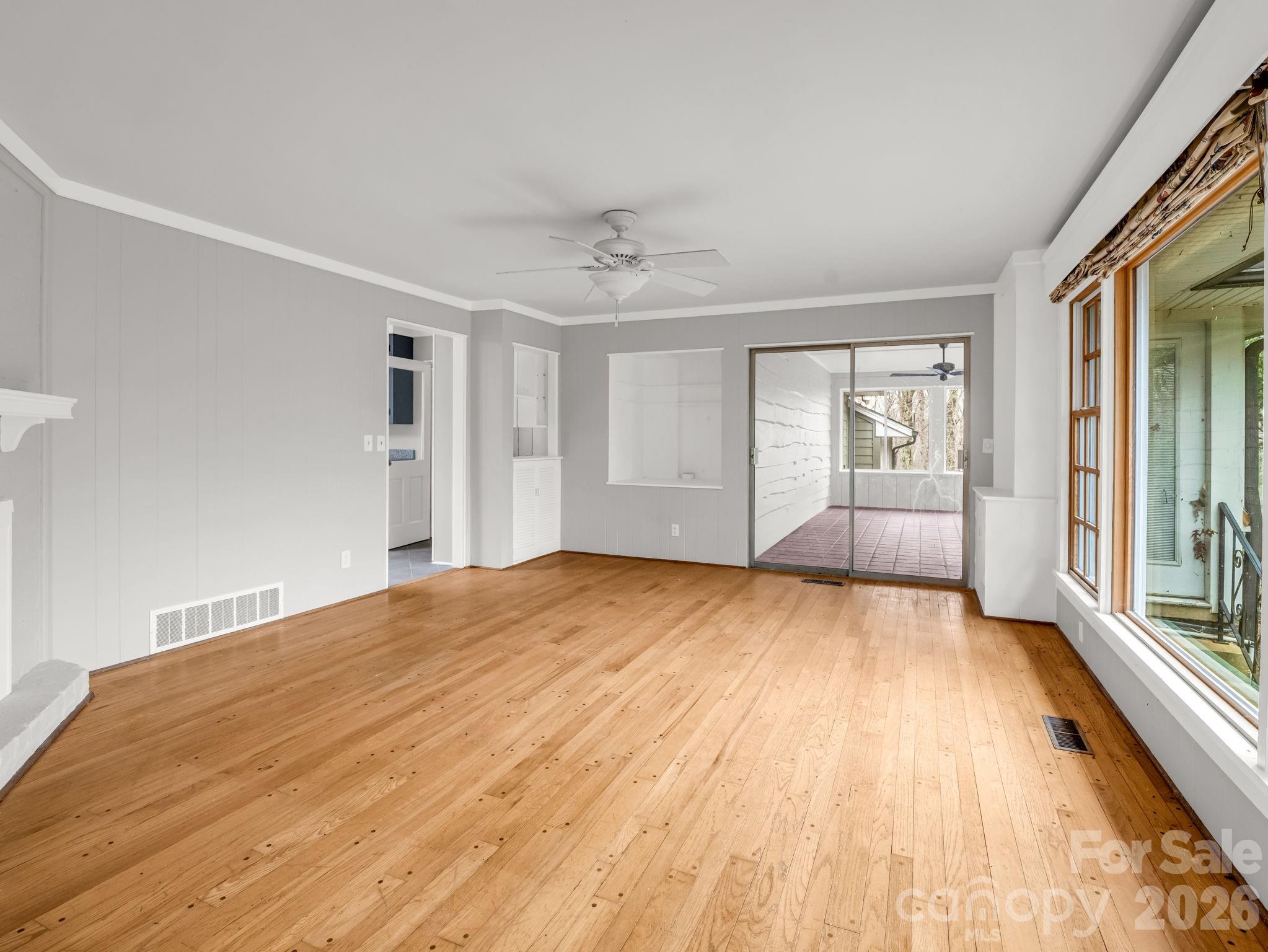 Mountain Shadows - Residential