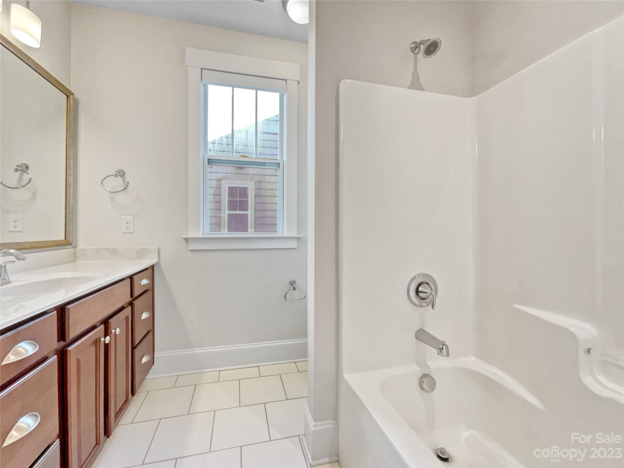 Riverwalk - Residential