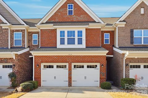 Photo of 106 Clarendon Street #B, Mooresville, NC 28117 (MLS # 4362529)