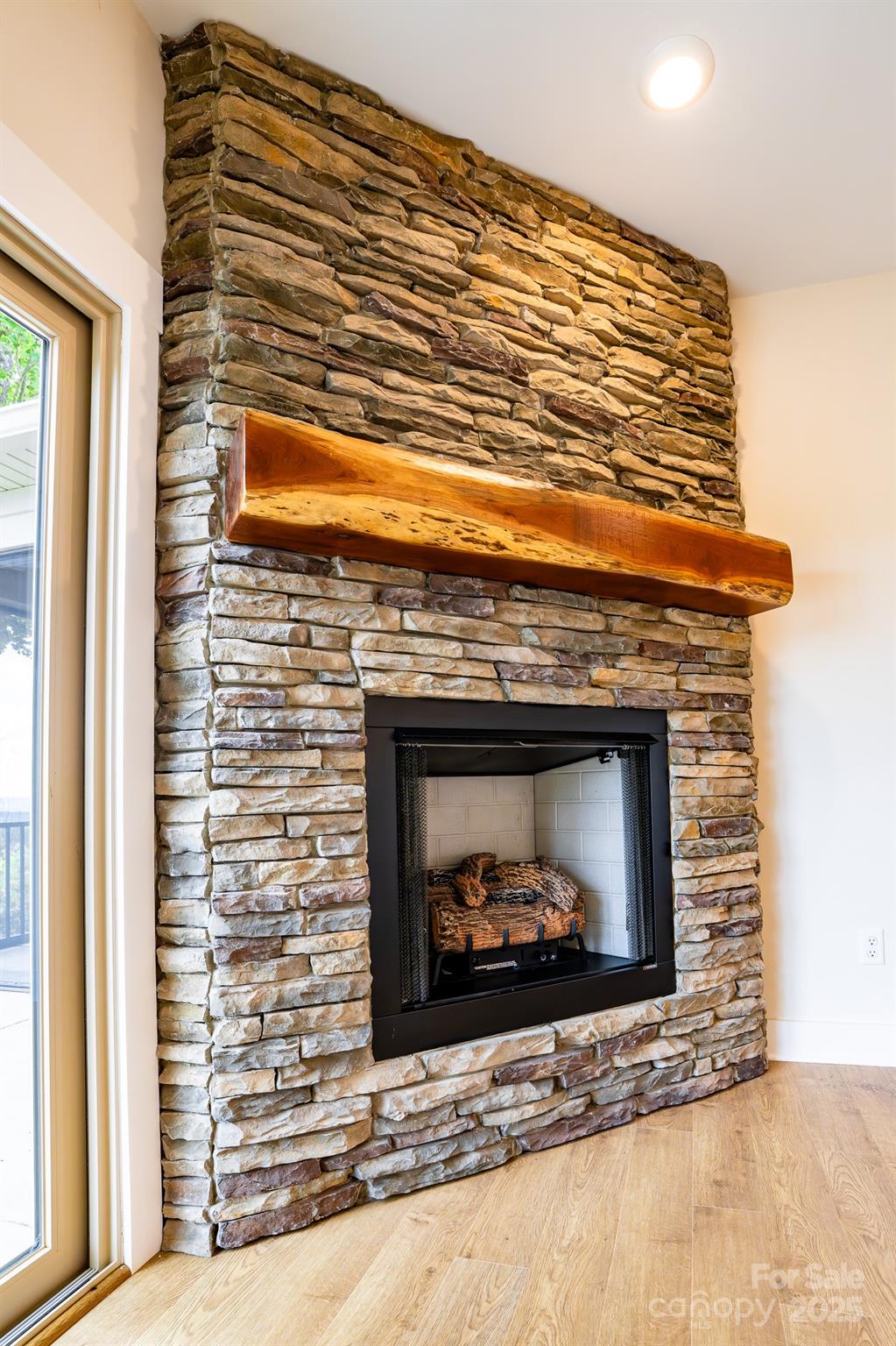 The Coves Mountain River Club - Residential