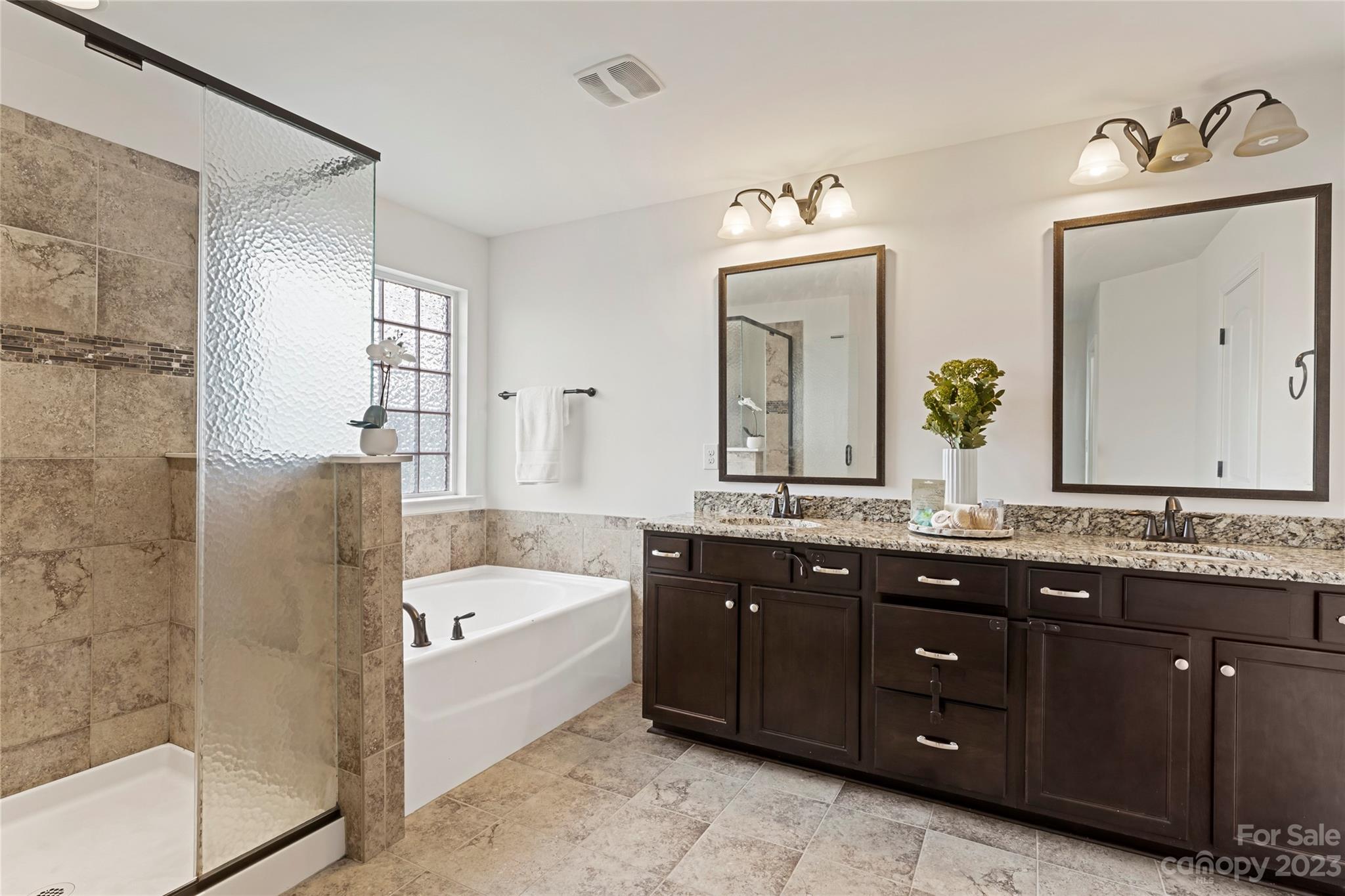 Walkers Ridge - Residential