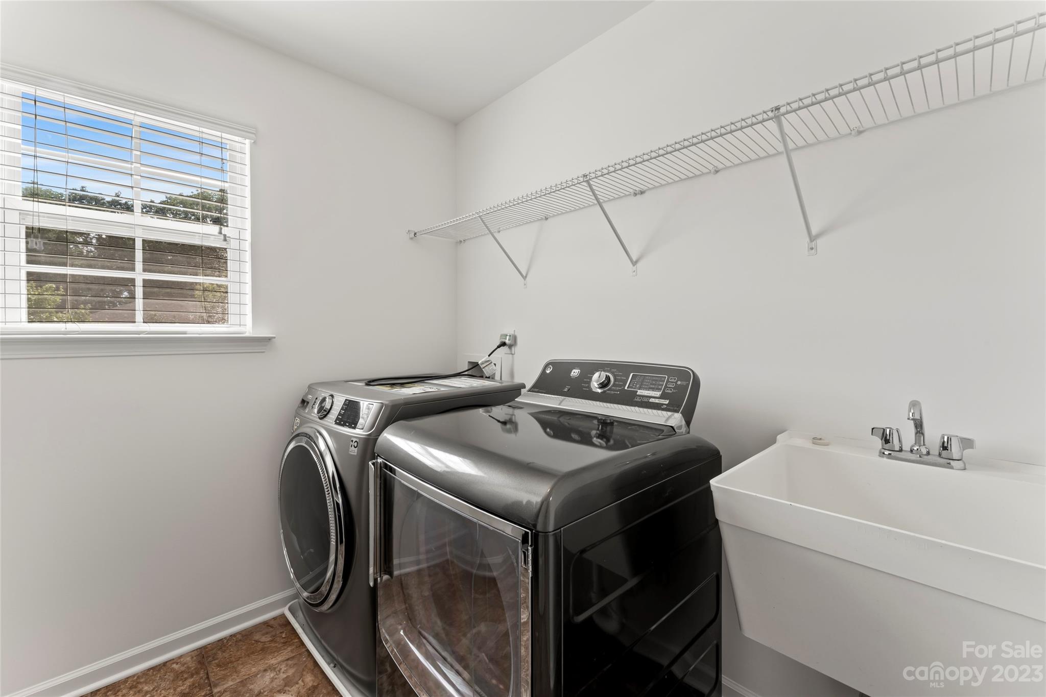 Walkers Ridge - Residential