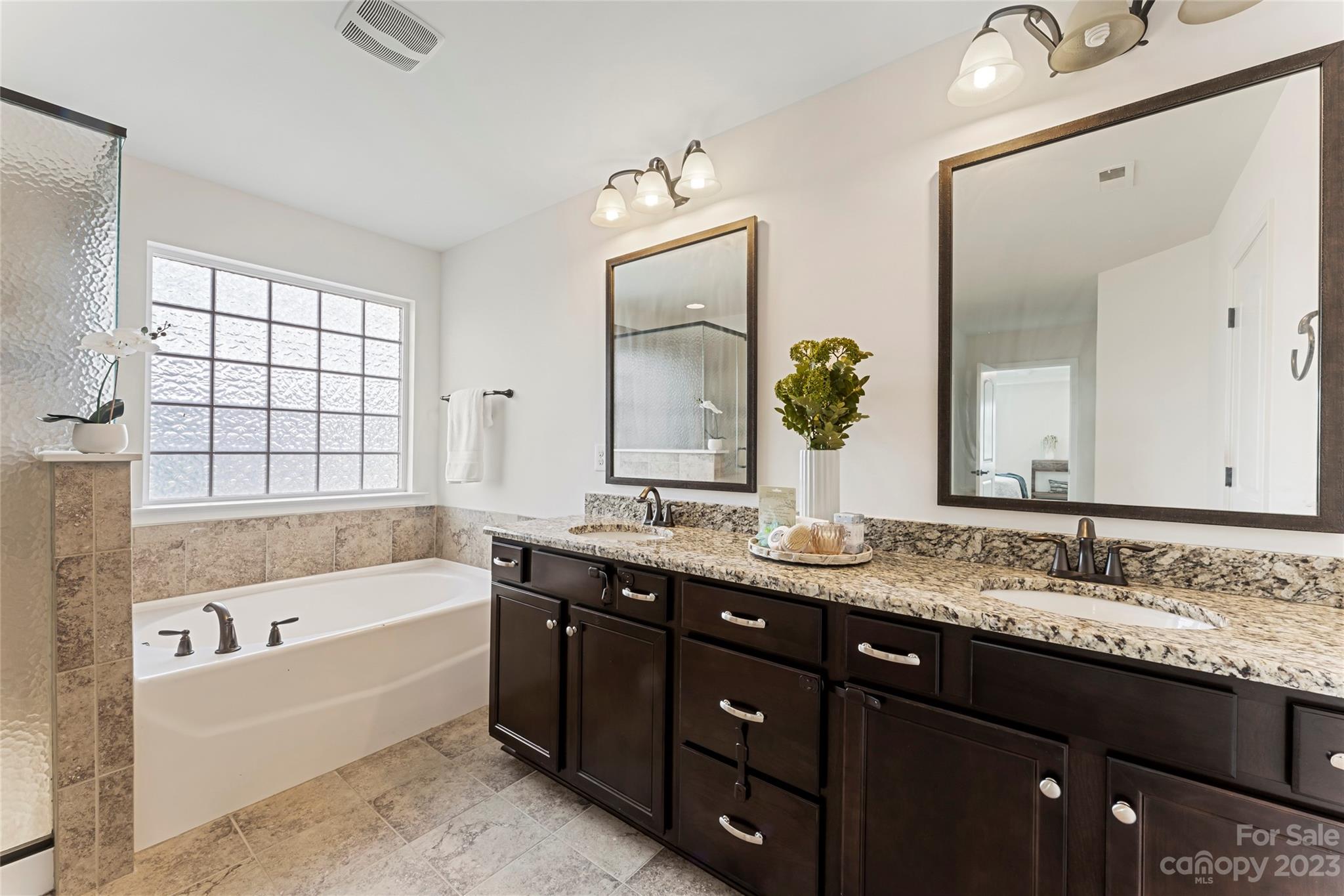 Walkers Ridge - Residential